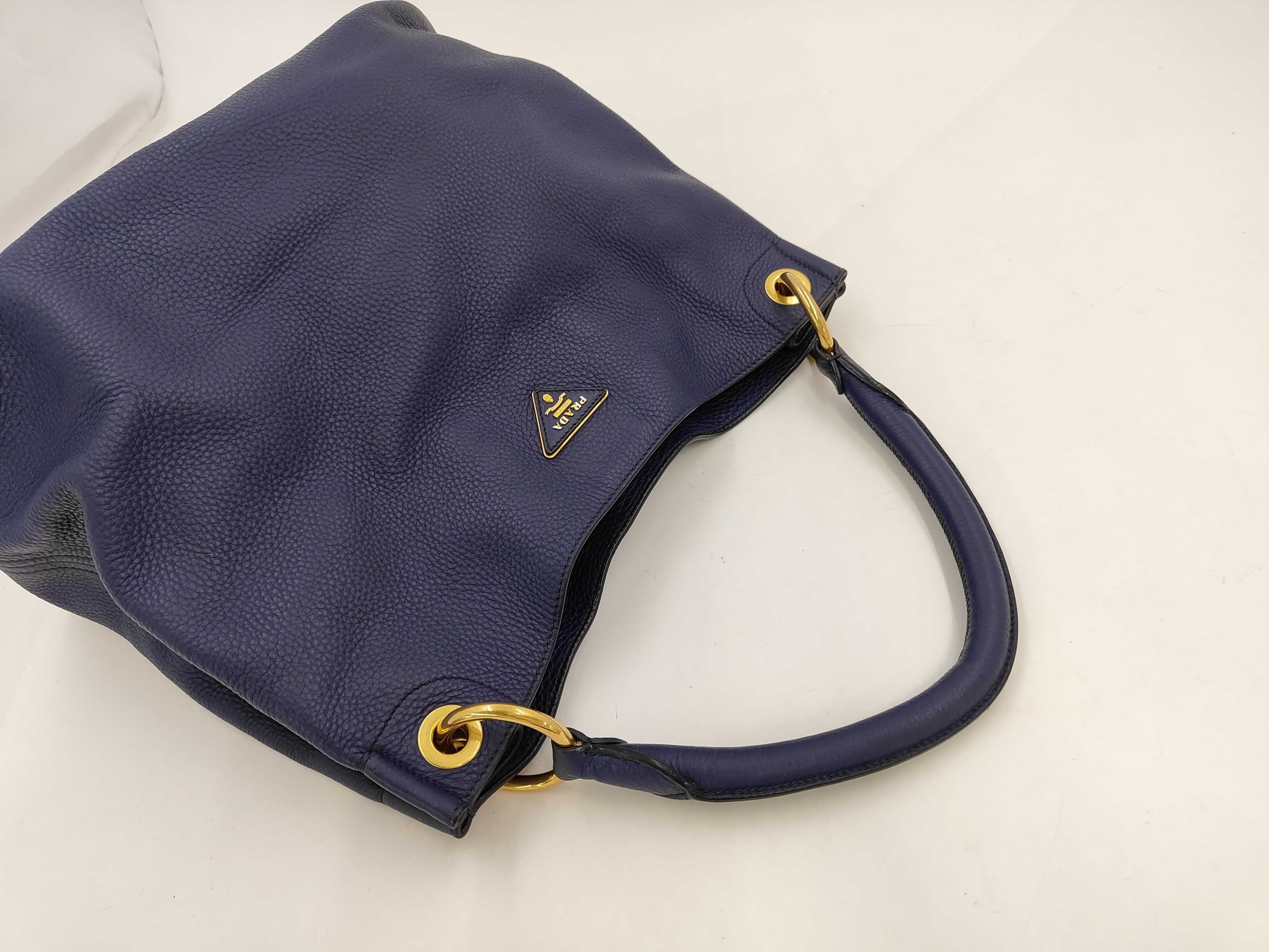 Vitello Daino Hobo Shoulder Bag Navy B4829B Shoulder Bag — view 6