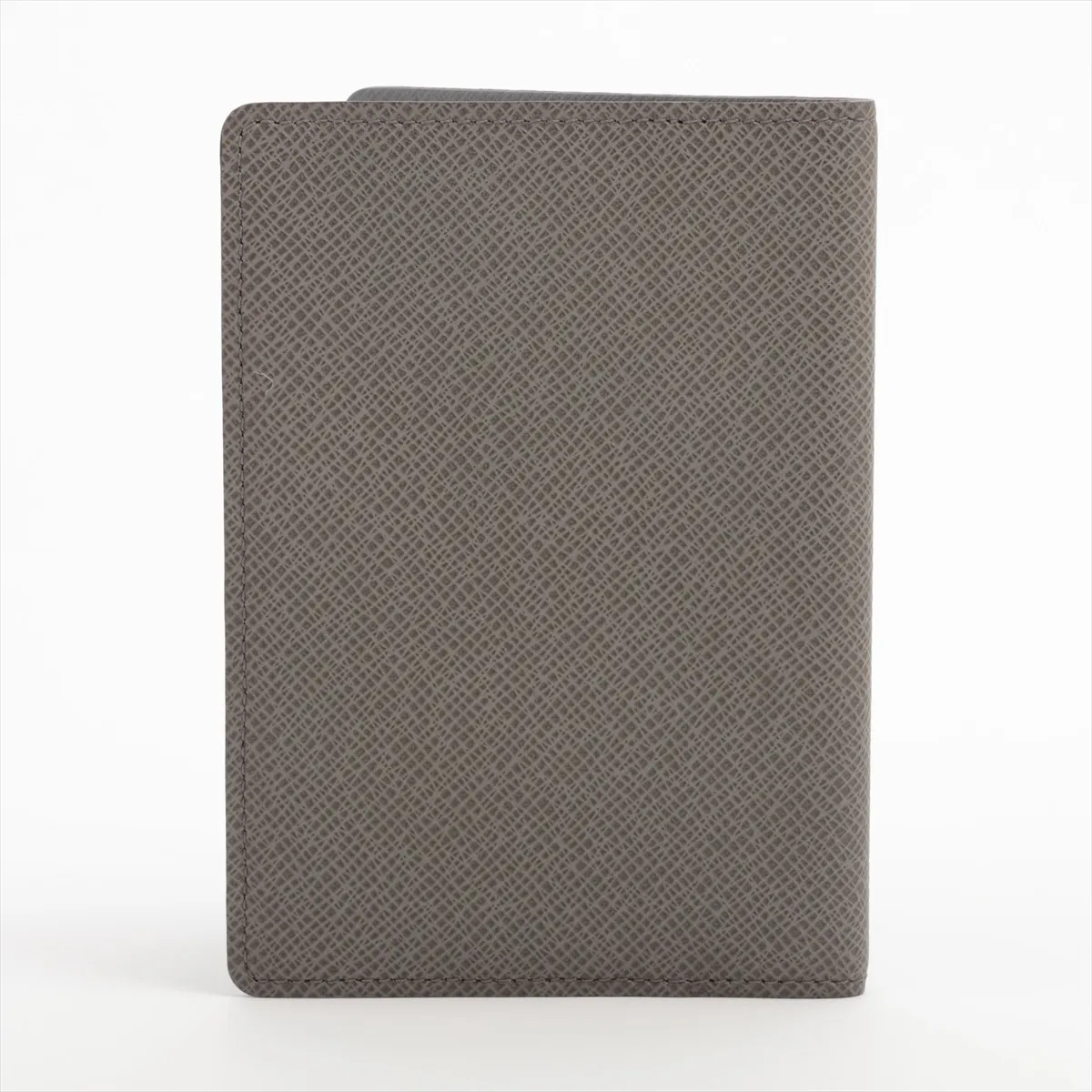 Vuitton Taiga Couverture Passport M32647 CA4162 Gray Passport Case — view 2