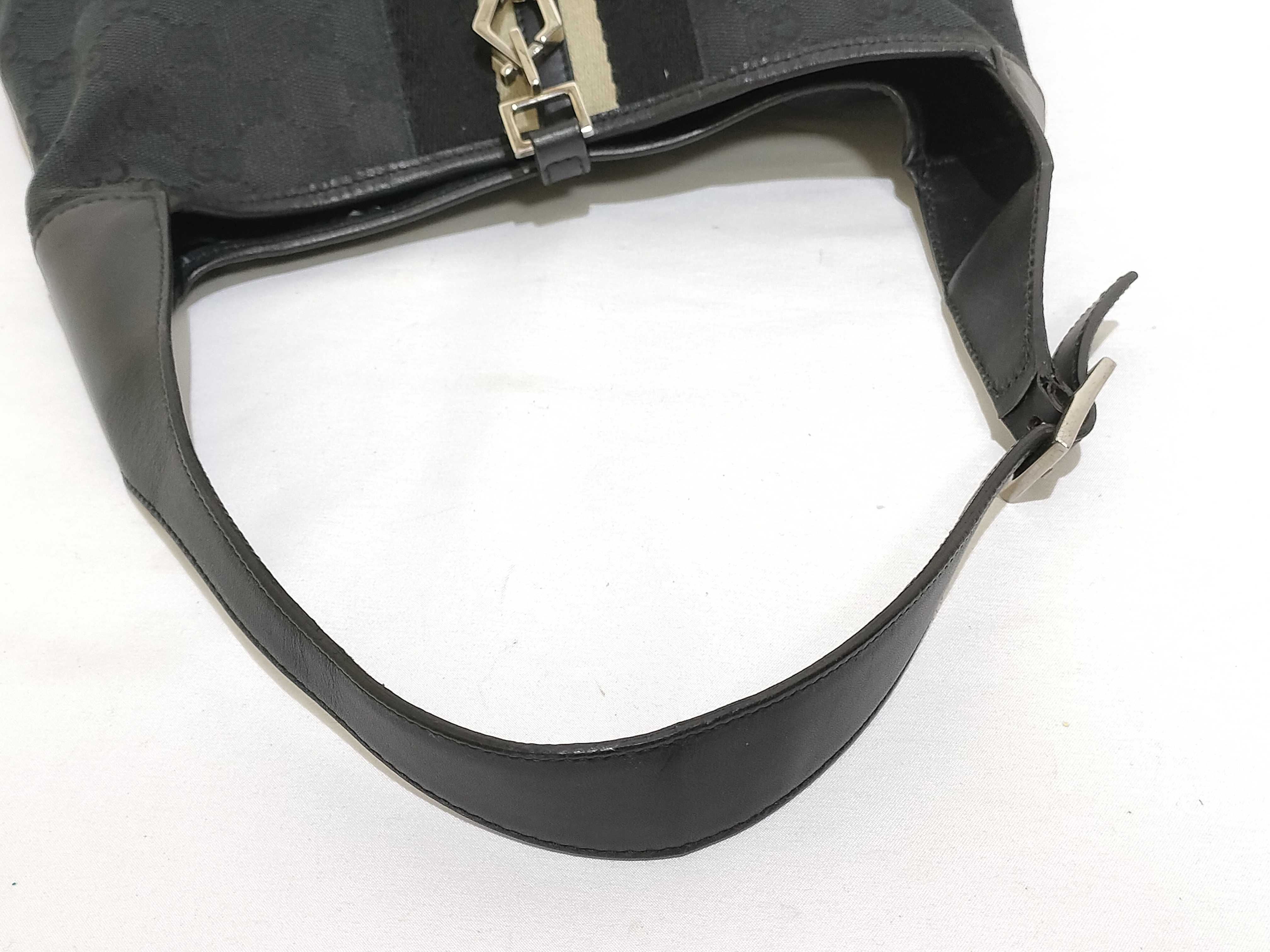 GG Canvas One-Shoulder Bag — view 3