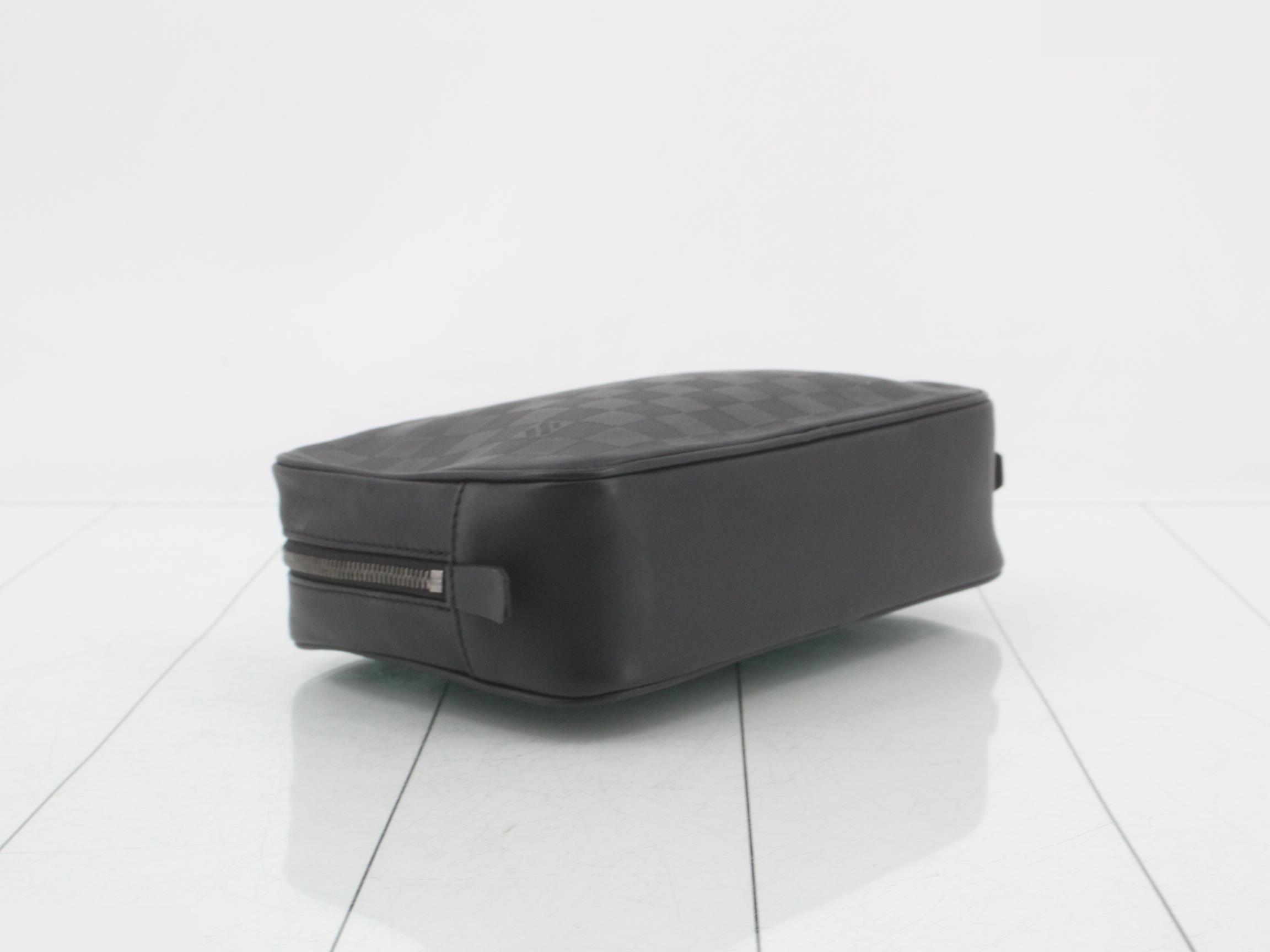 Damier Infini Trouse Toilette Pouch — view 5