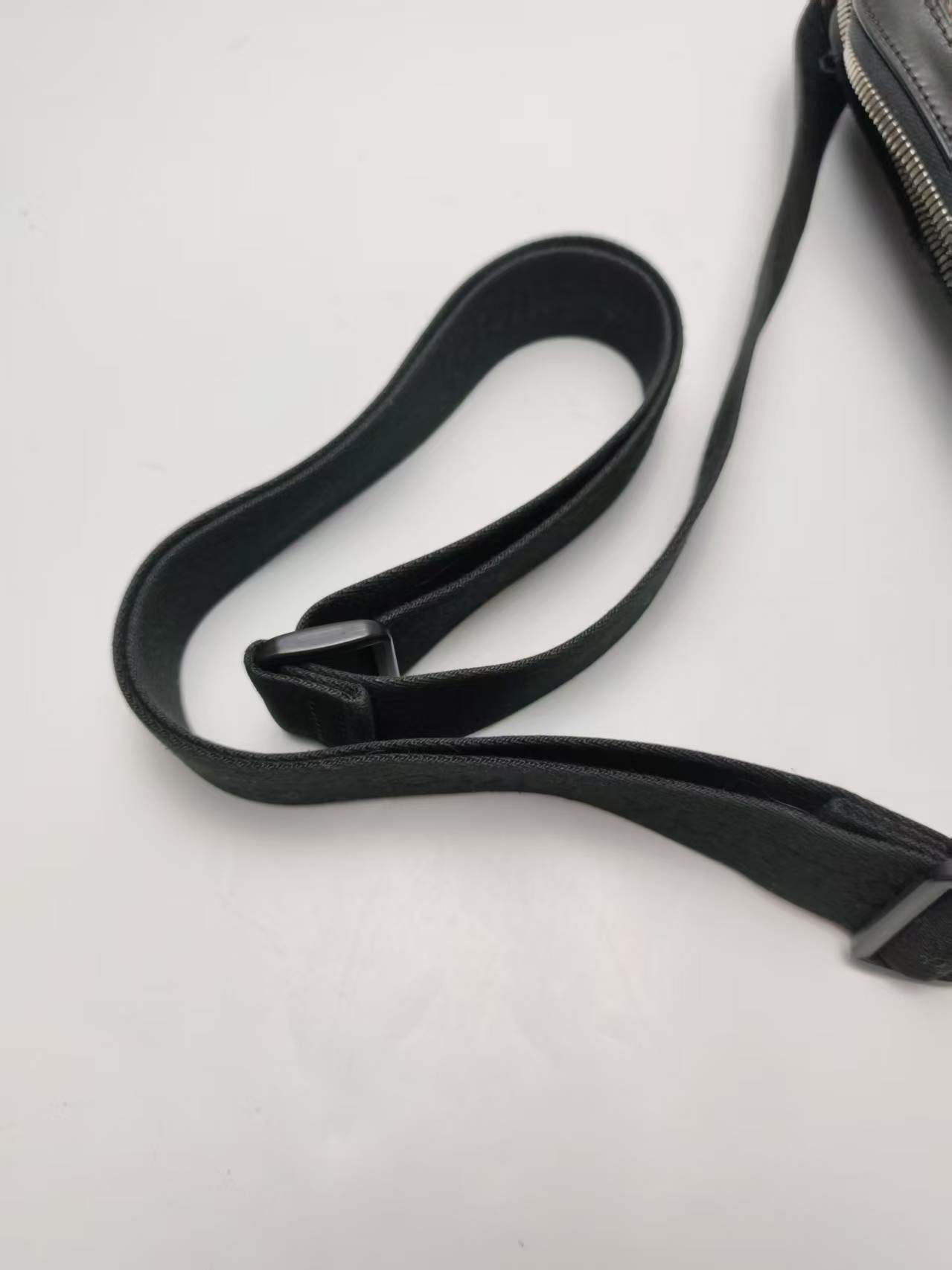 【*Shipped from: China*】LOUIS VUITTON PU Shoulder Bag — view 3