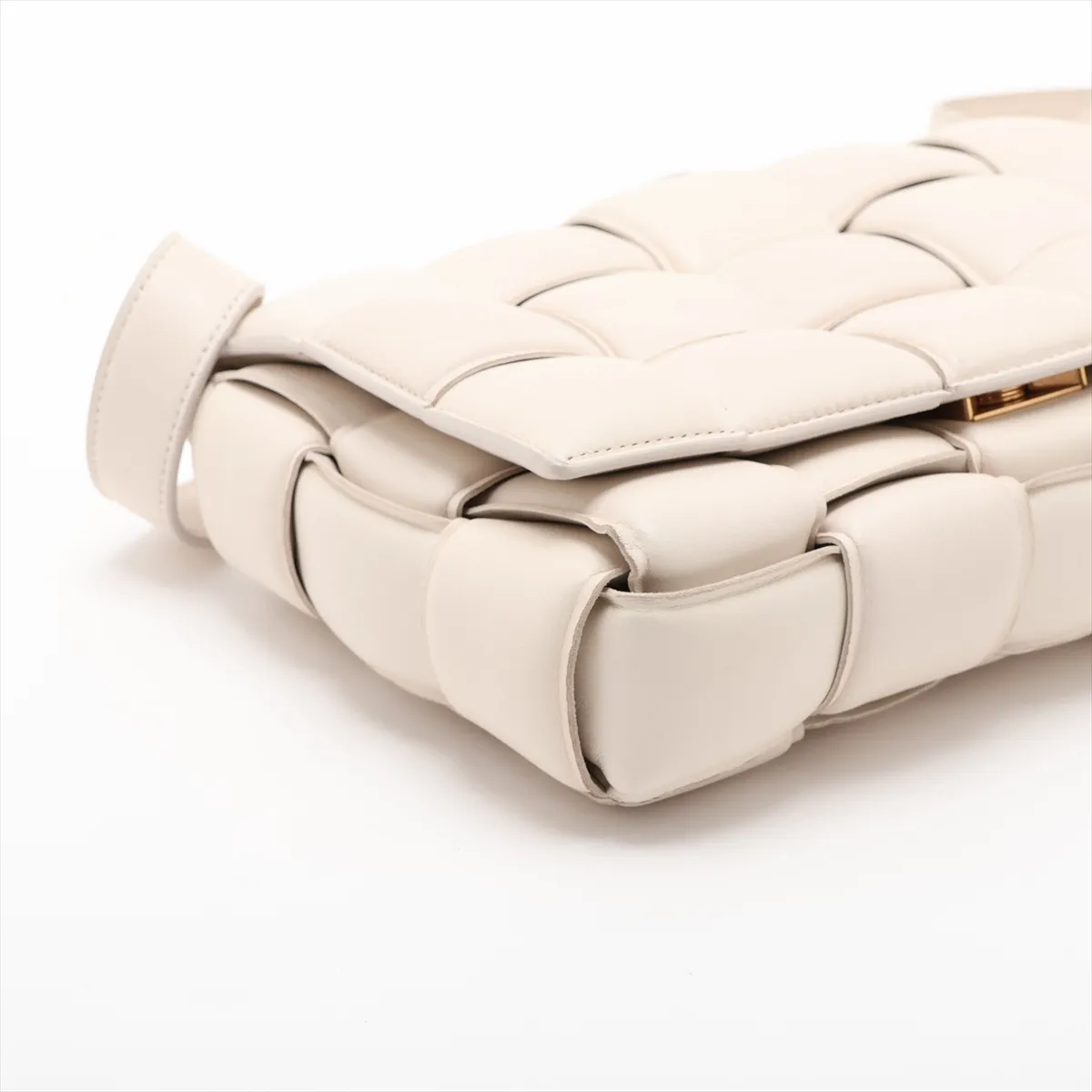 Maxi Intrecciato Padded Cassette Leather Shoulder Bag, White — view 4