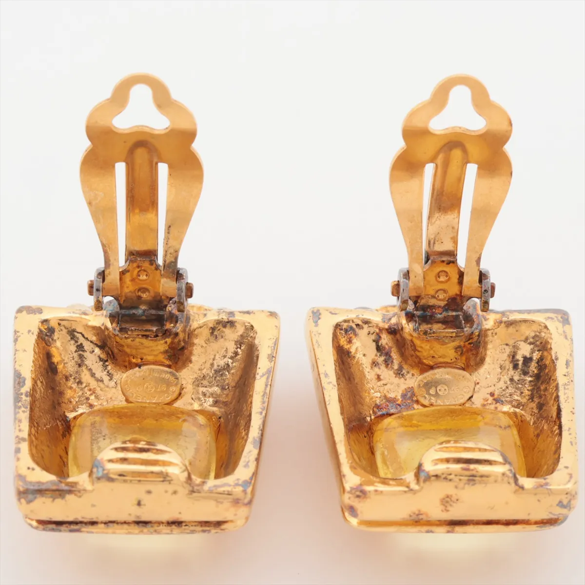 Coco Mark Gripoix 97P Earrings (Pair) GP x Colored Stone Yellow x Gold (Dents, — view 4