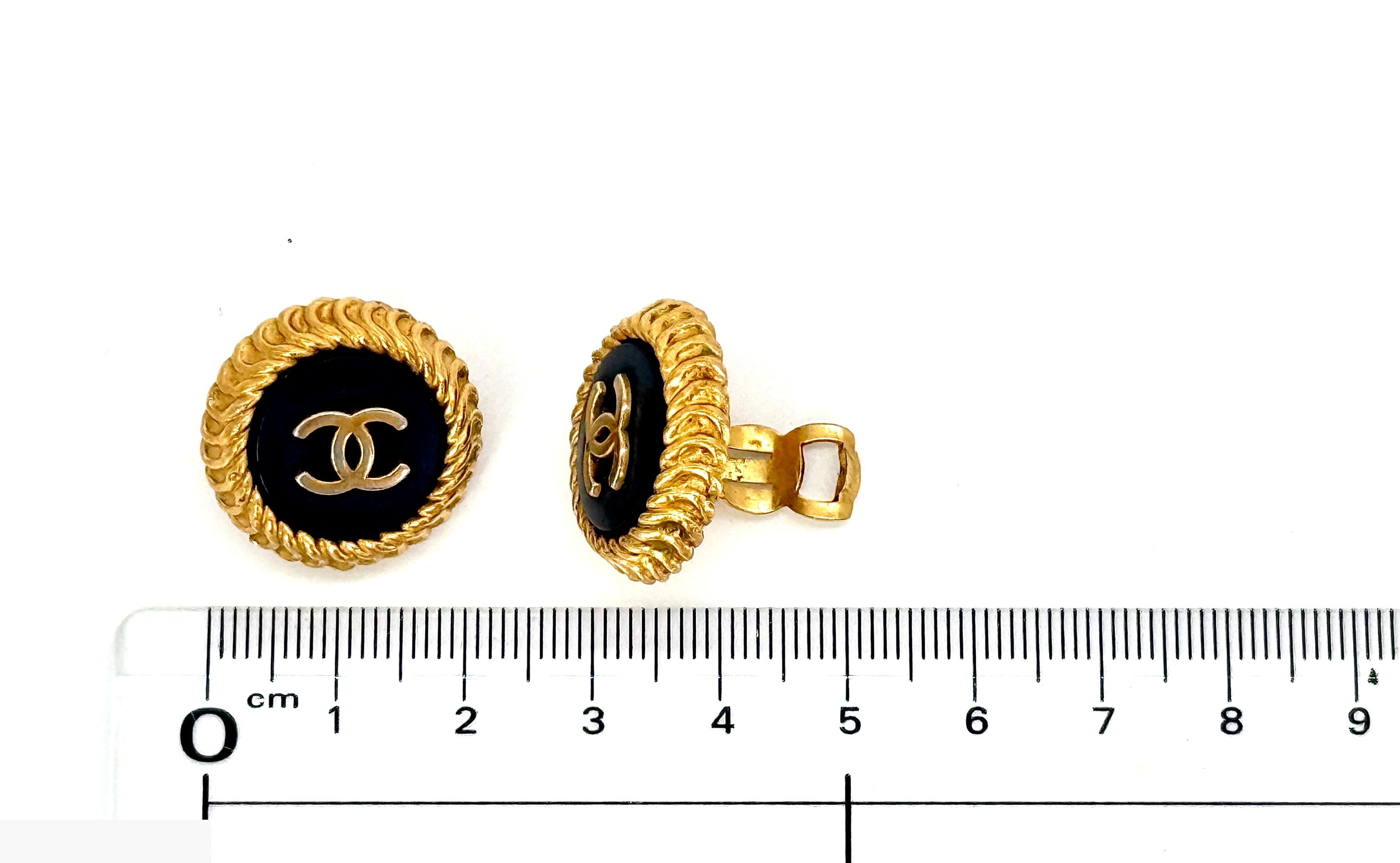 Coco Mark (Precious Metal) Earrings — view 9