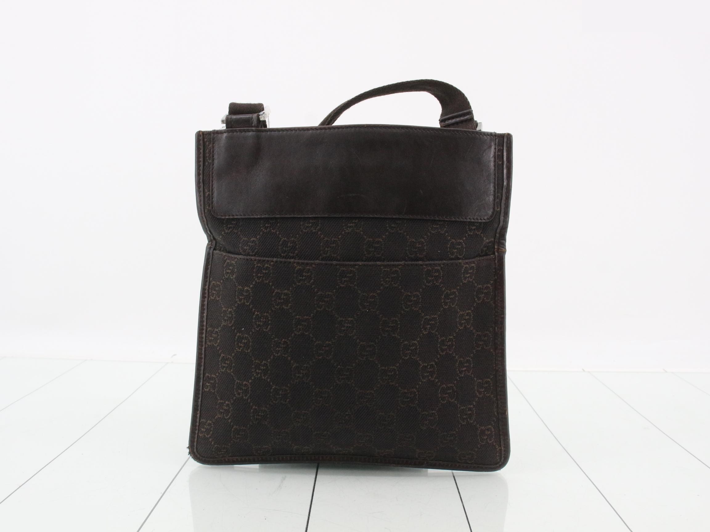 GG Canvas (Bag) - Shoulder Bag - Brown — view 2