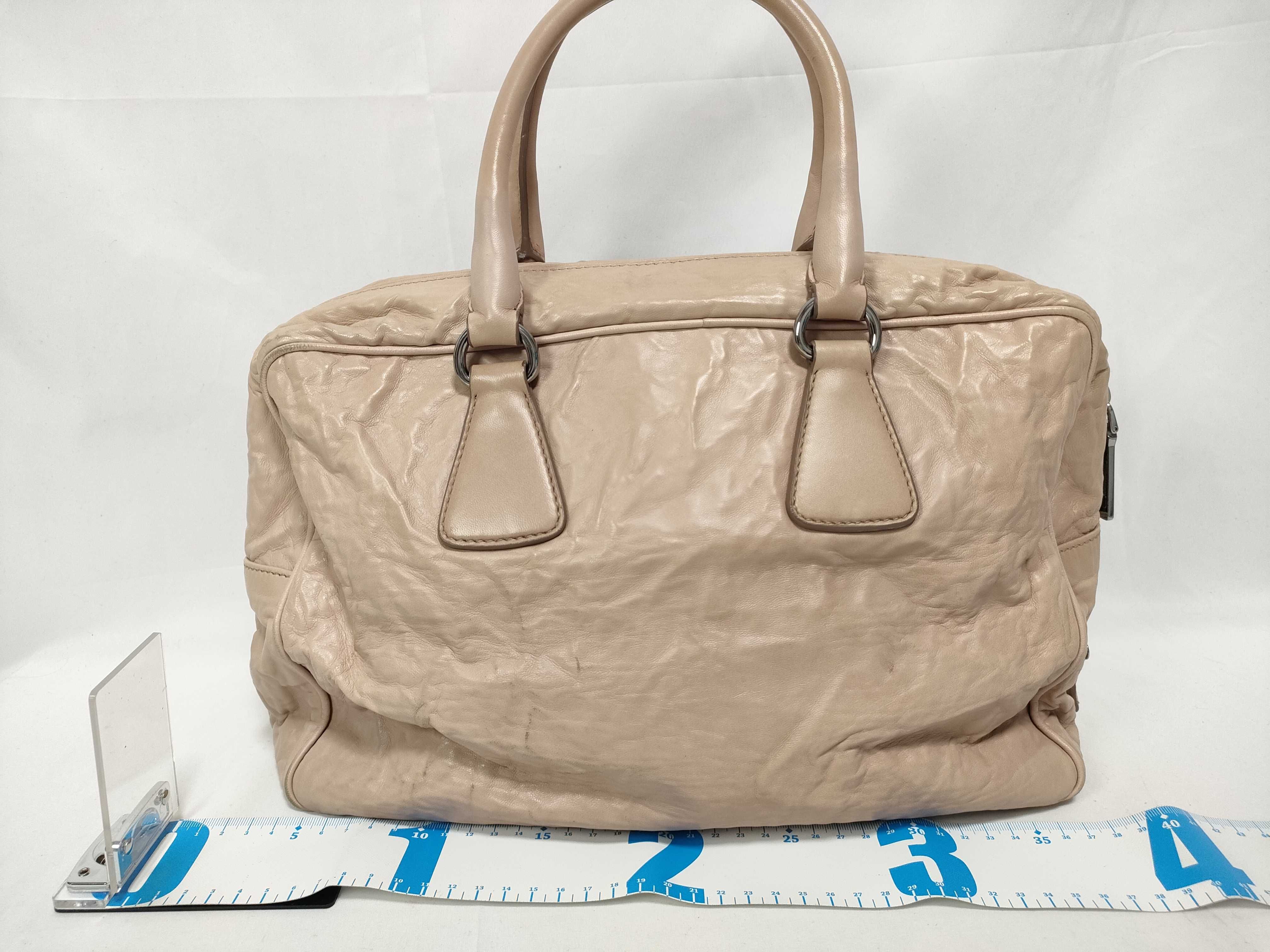 Nappa Antique Mini Boston Handbag Leather Wrinkled Handbag — view 2
