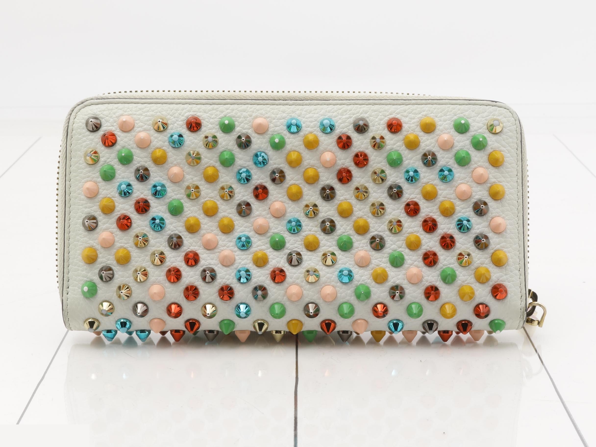 Other lines: Bags and Wallets — view 2