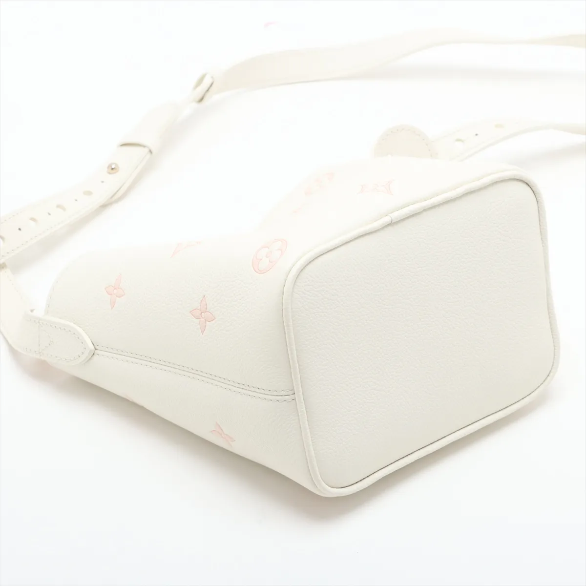 Bicolor Monogram Empreinte All-in-One BB M28315 Beige (RFID detected) — view 4