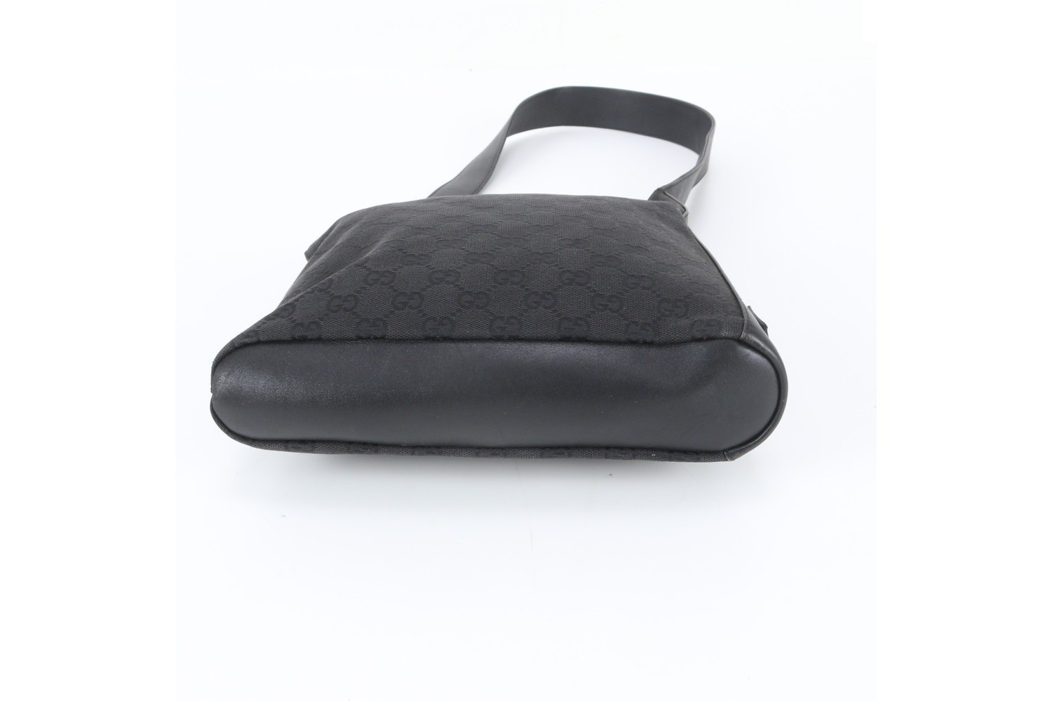 GG Canvas 91761 Leather One-Shoulder Bag — view 6