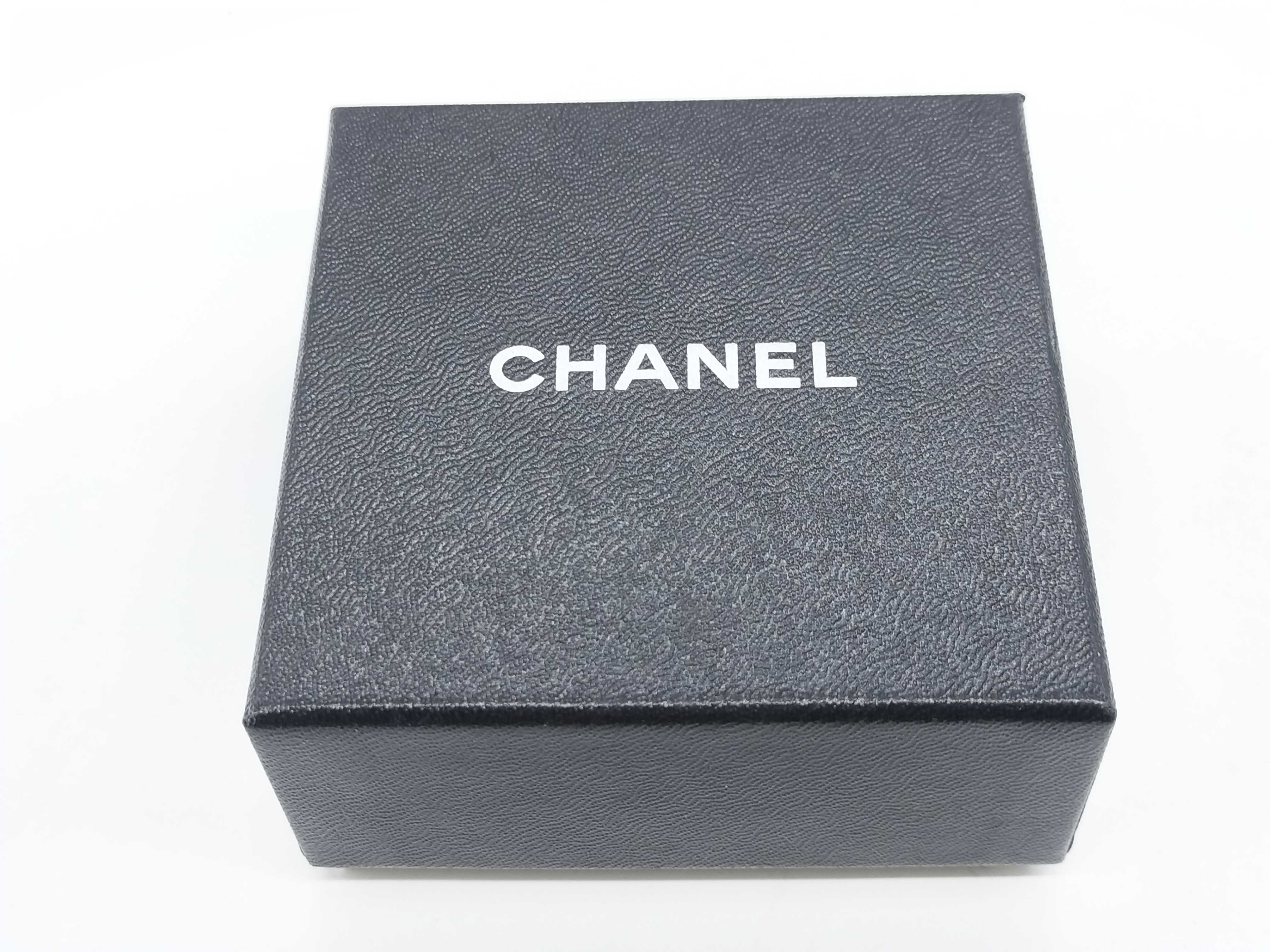 93A Gold Chain Coco Mark Necklace — view 9