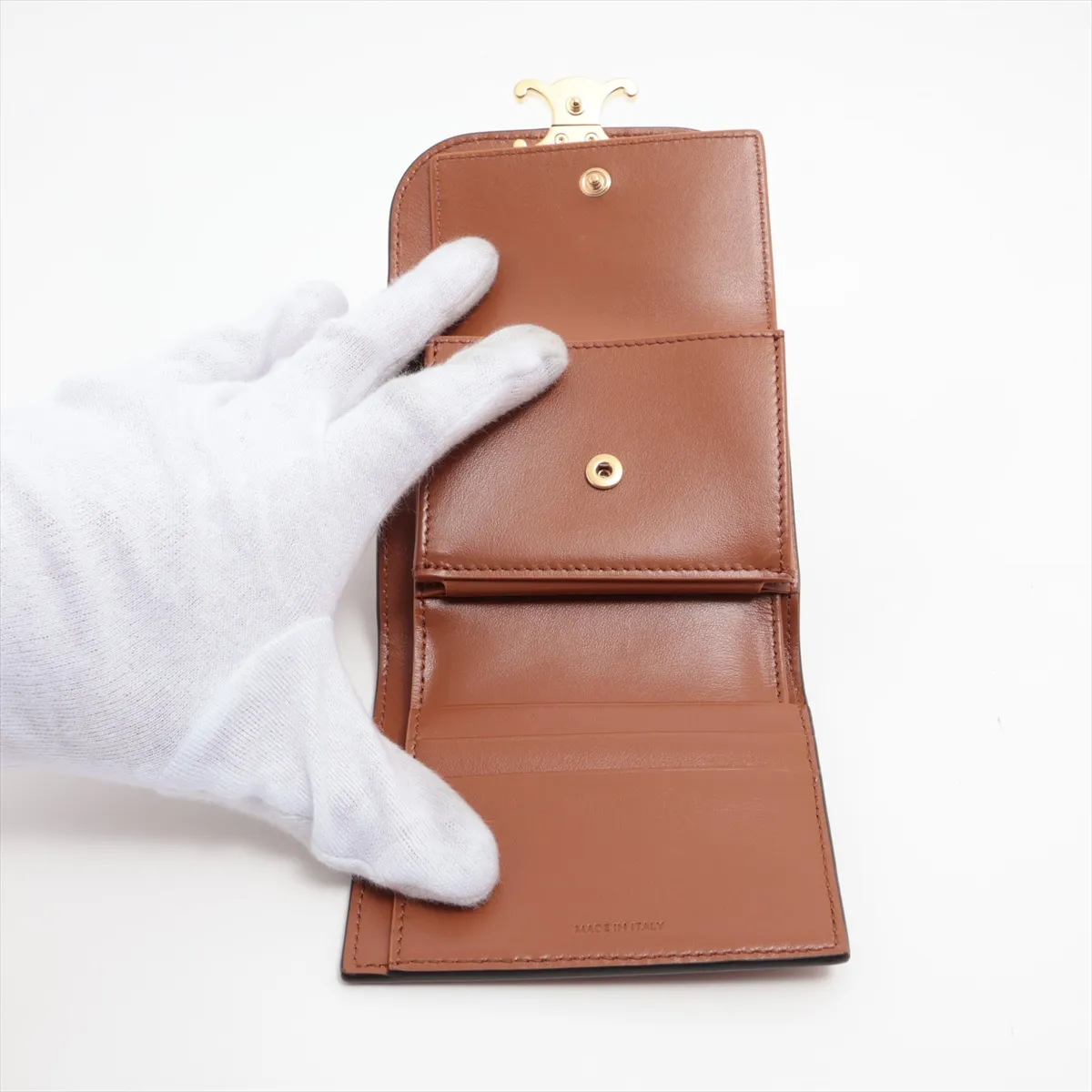 Triomphe Small Flap Wallet Leather Compact Wallet Brown — view 5