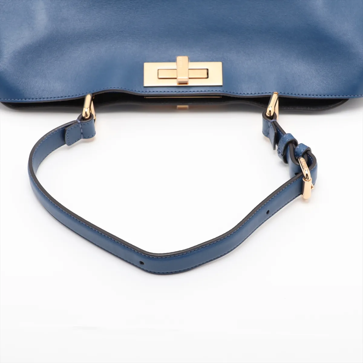 Peekaboo Soft Large 8BN358 Leather Shoulder Bag, Blue — view 5