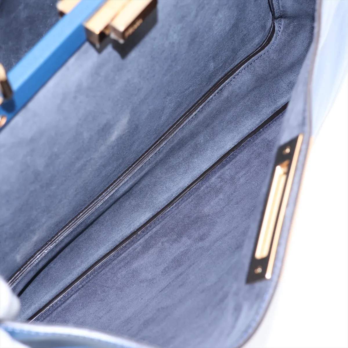Peekaboo Soft Large 8BN358 Leather Shoulder Bag, Blue — view 7