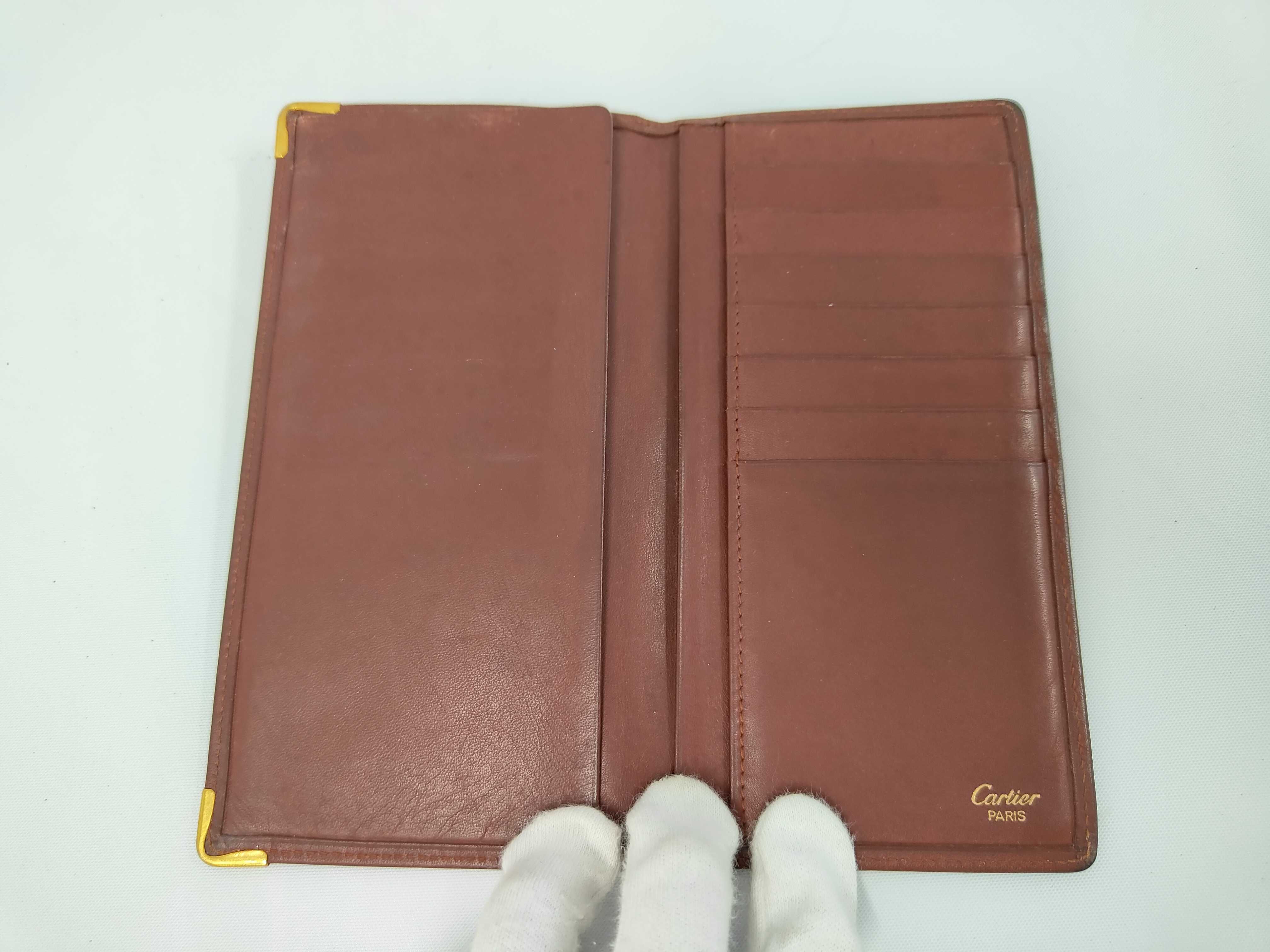 Must Line Long Wallet Leather Billfold — view 7
