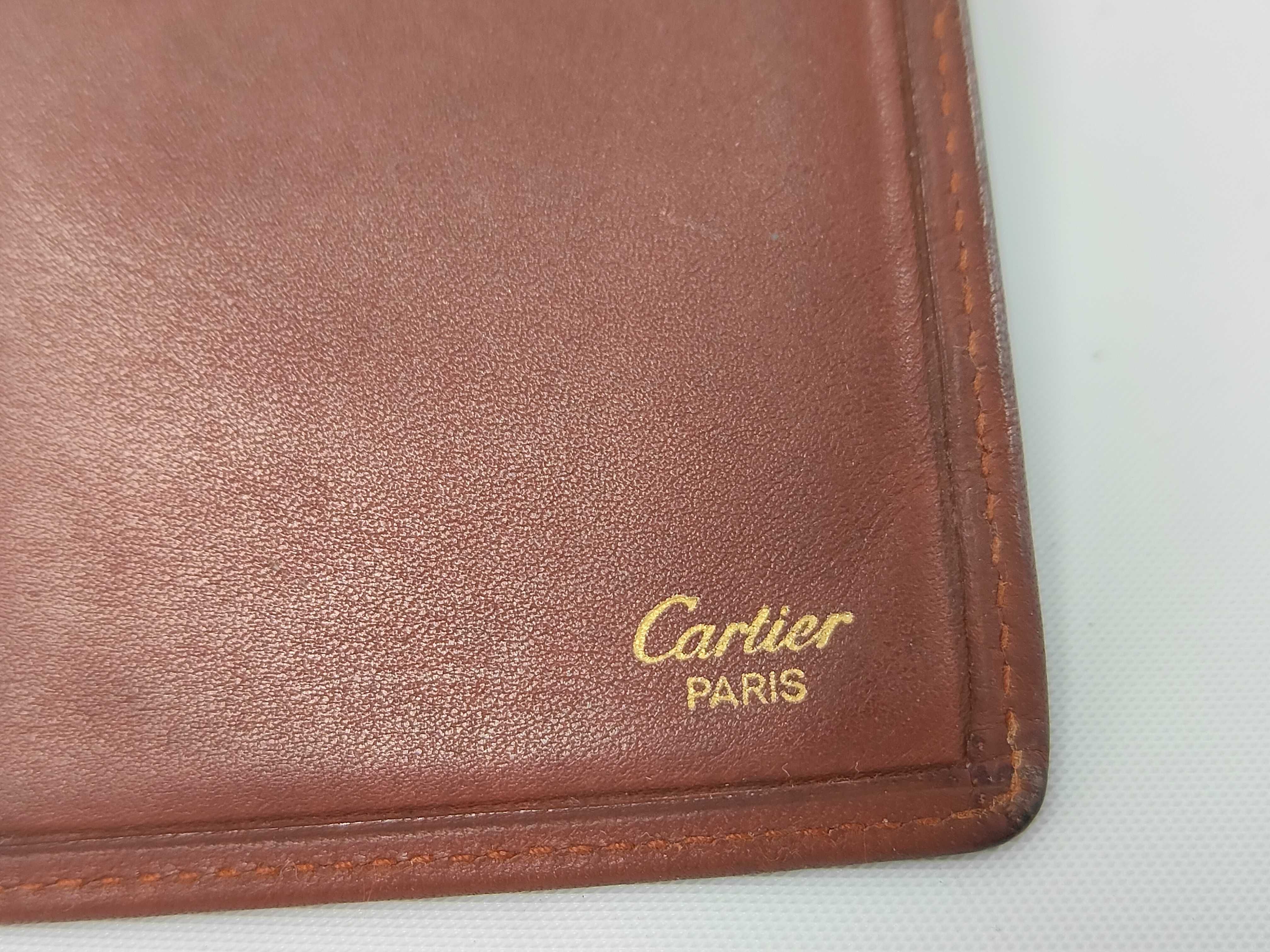 Must Line Long Wallet Leather Billfold — view 8