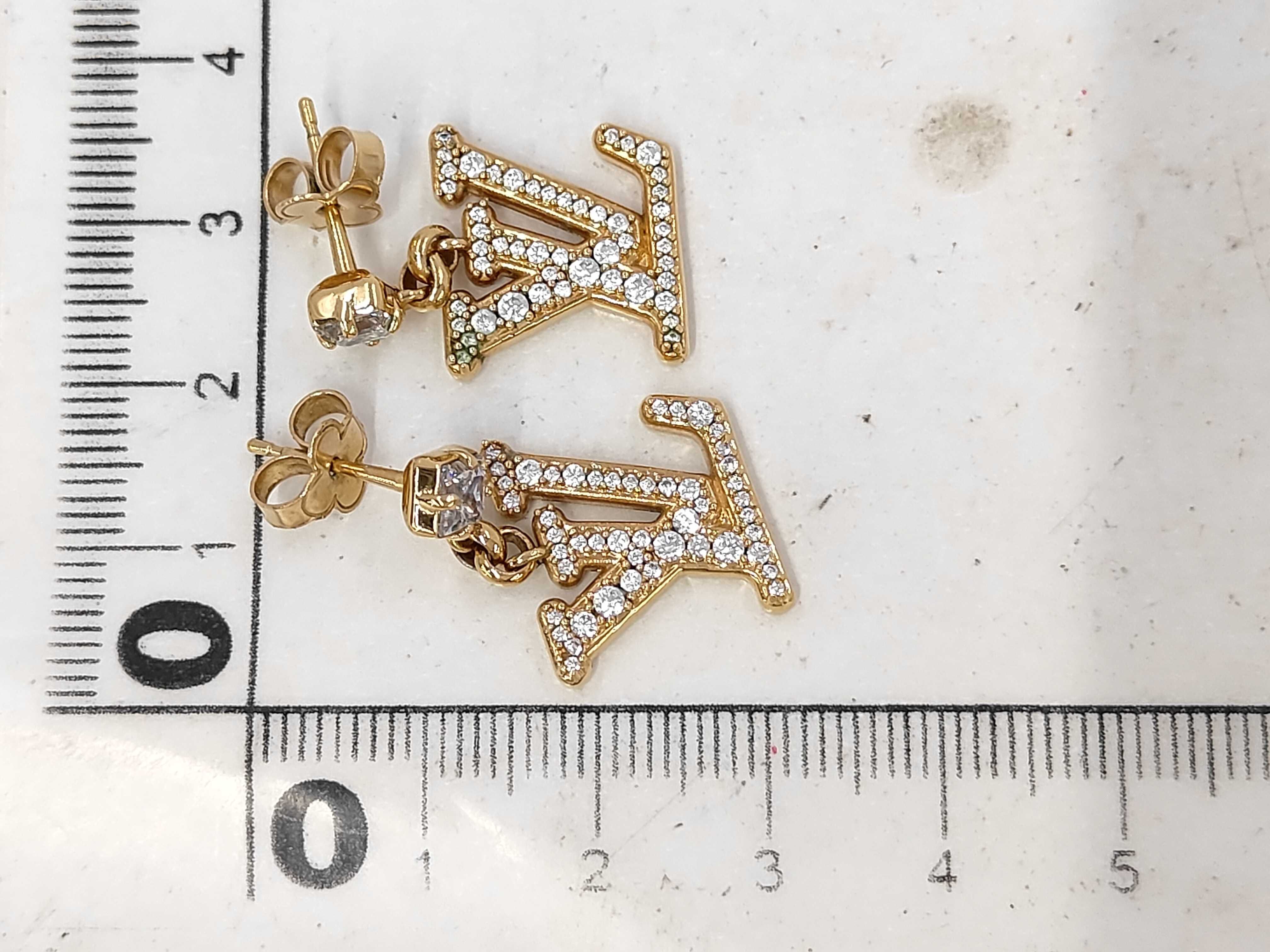 Lady LV Gold Earrings — view 7