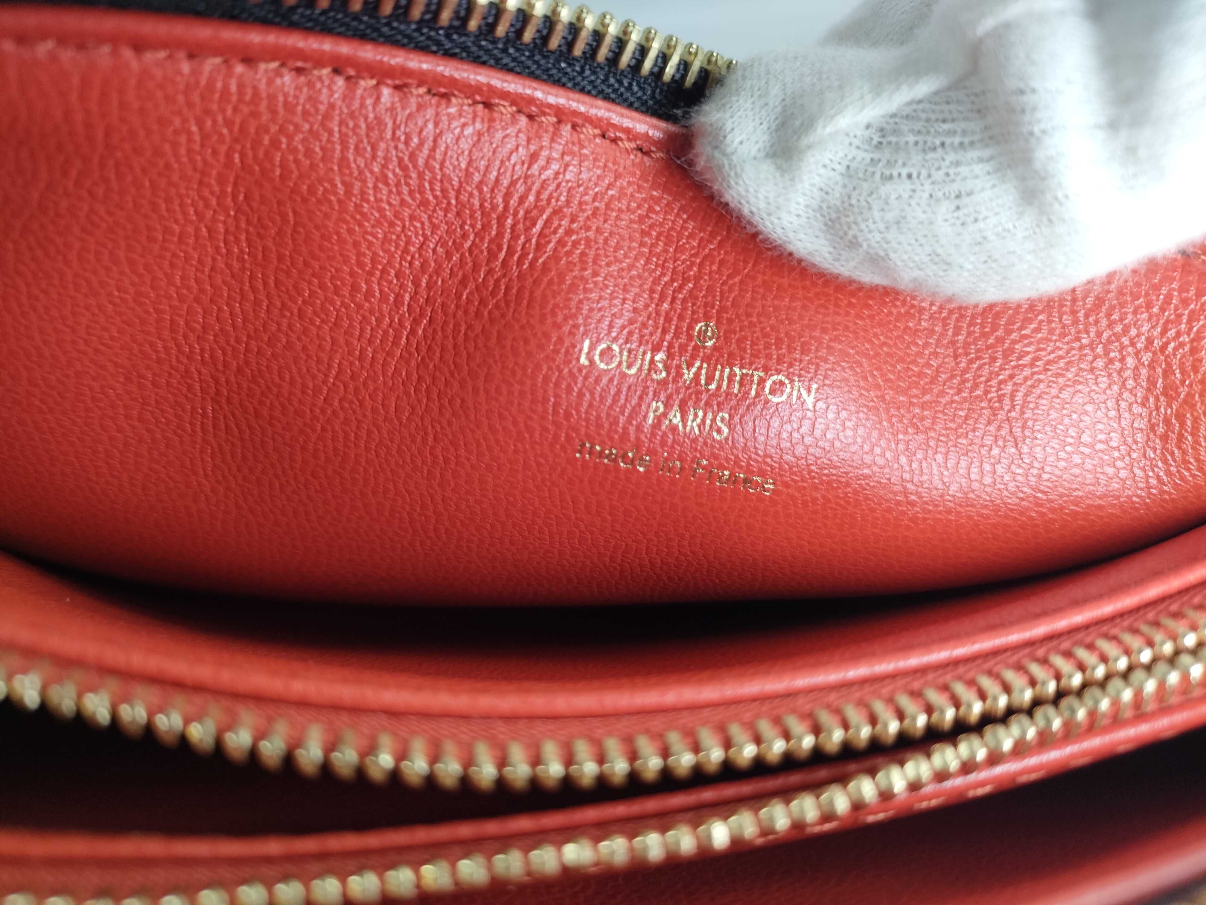 Coussin BB M21259 (IC chip detected) Monogram Lambskin Leather Black Shoulder Bag — view 12