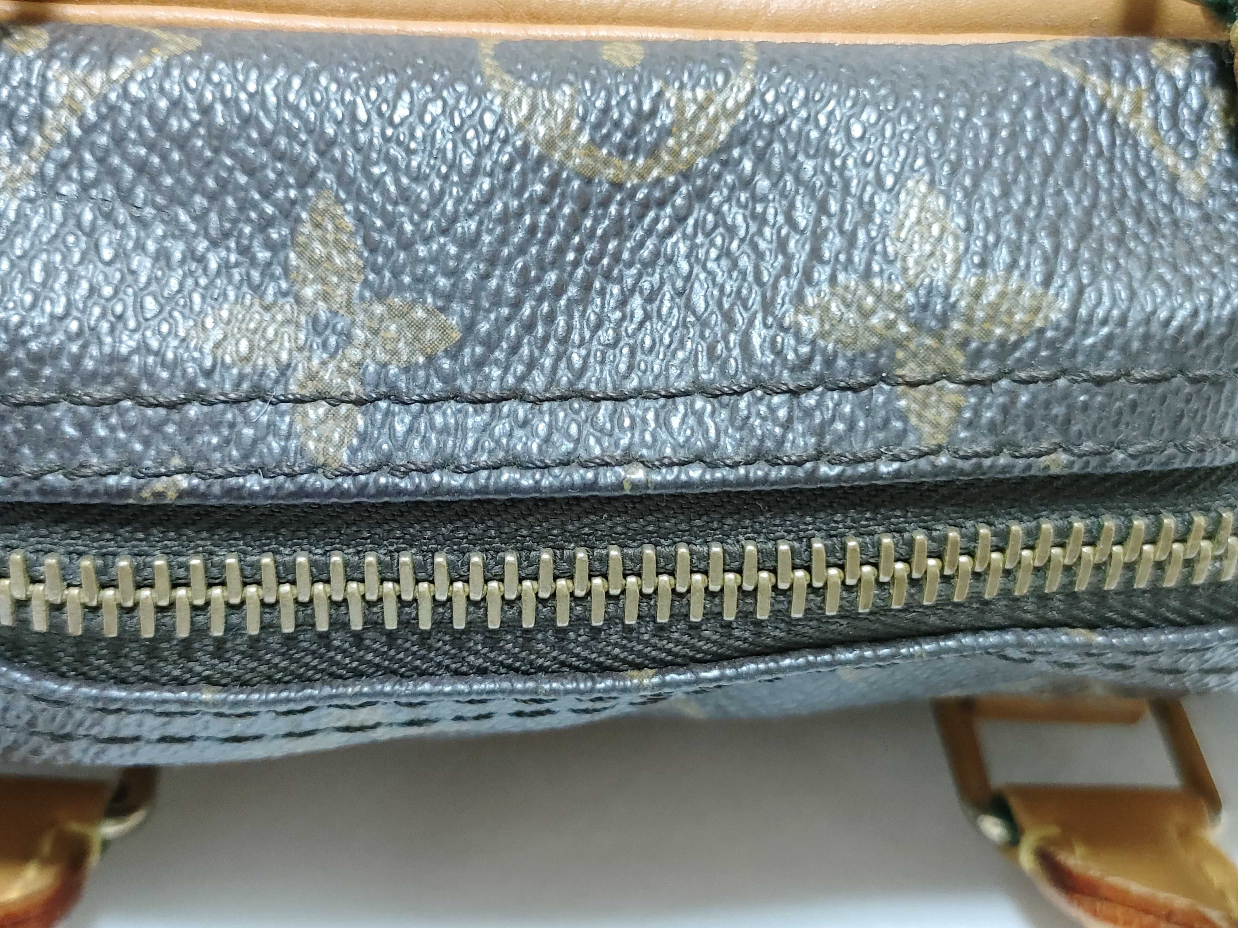 Monogram Louis Vuitton Deauville Handbag — view 6