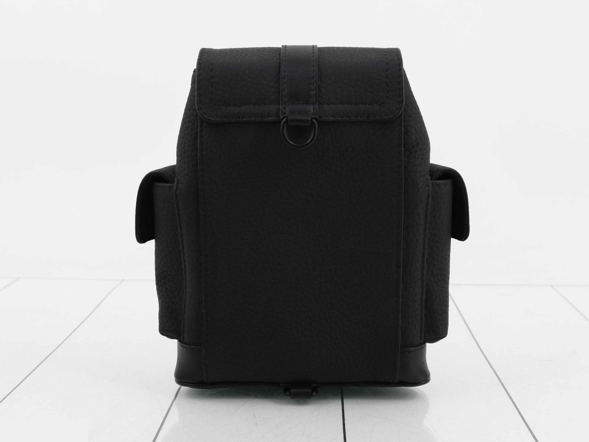 Taurillon leather Christopher XS M58495 — view 2