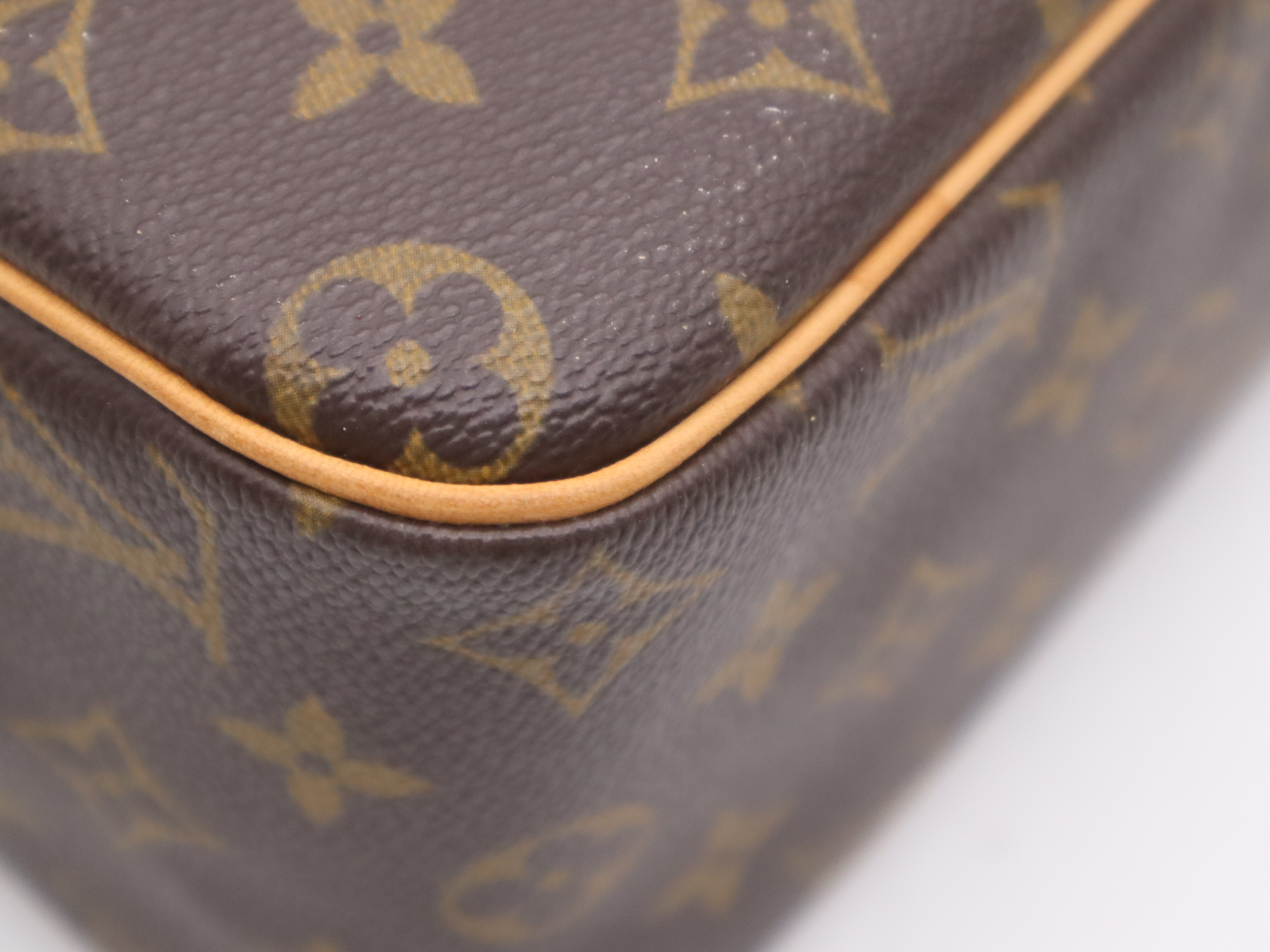 M51182 Monogram Cite MM Handbag — view 11