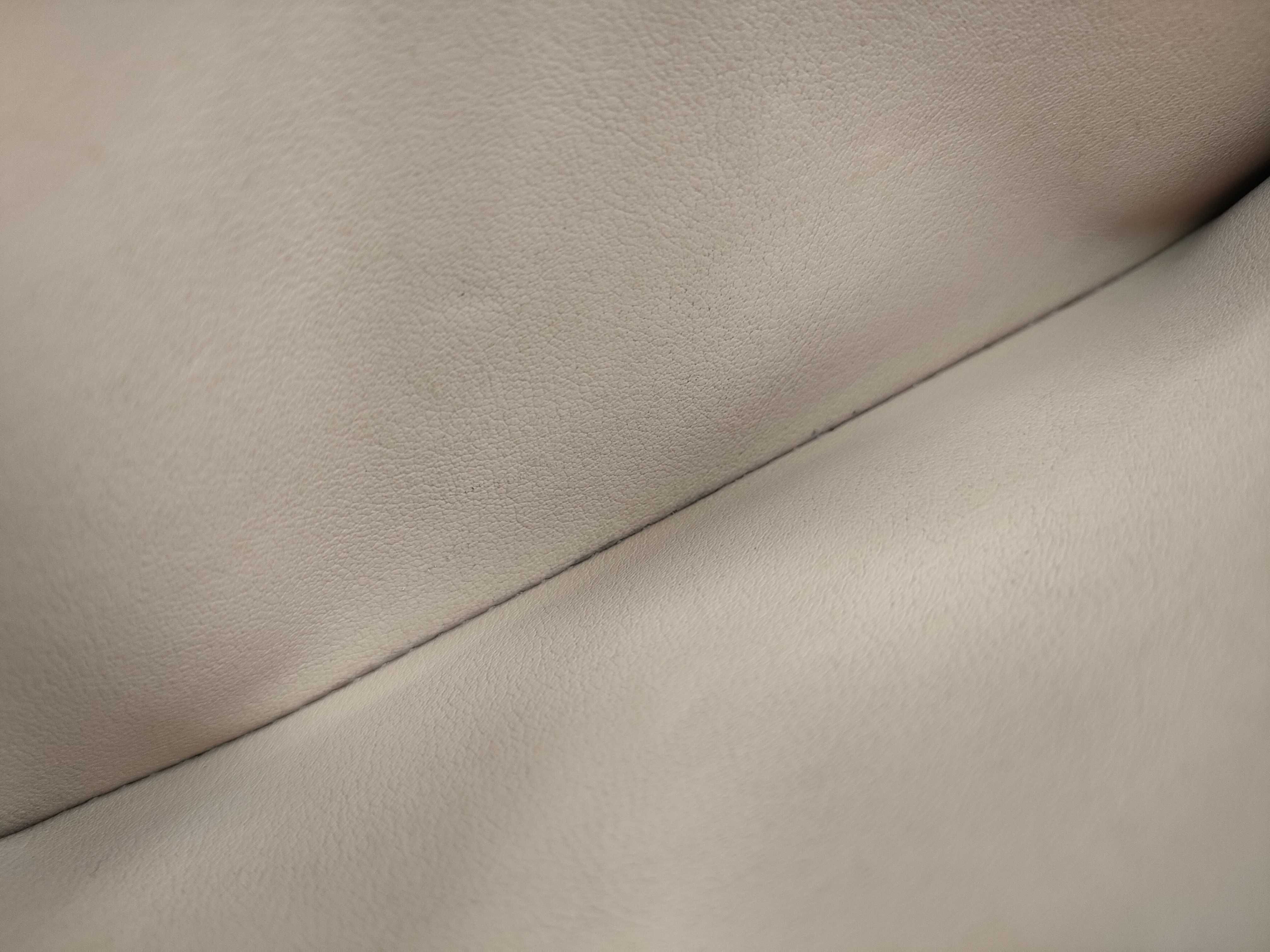 Mahina Louis Vuitton Monogram Mahina Portefeuille Iris Wallet — view 12