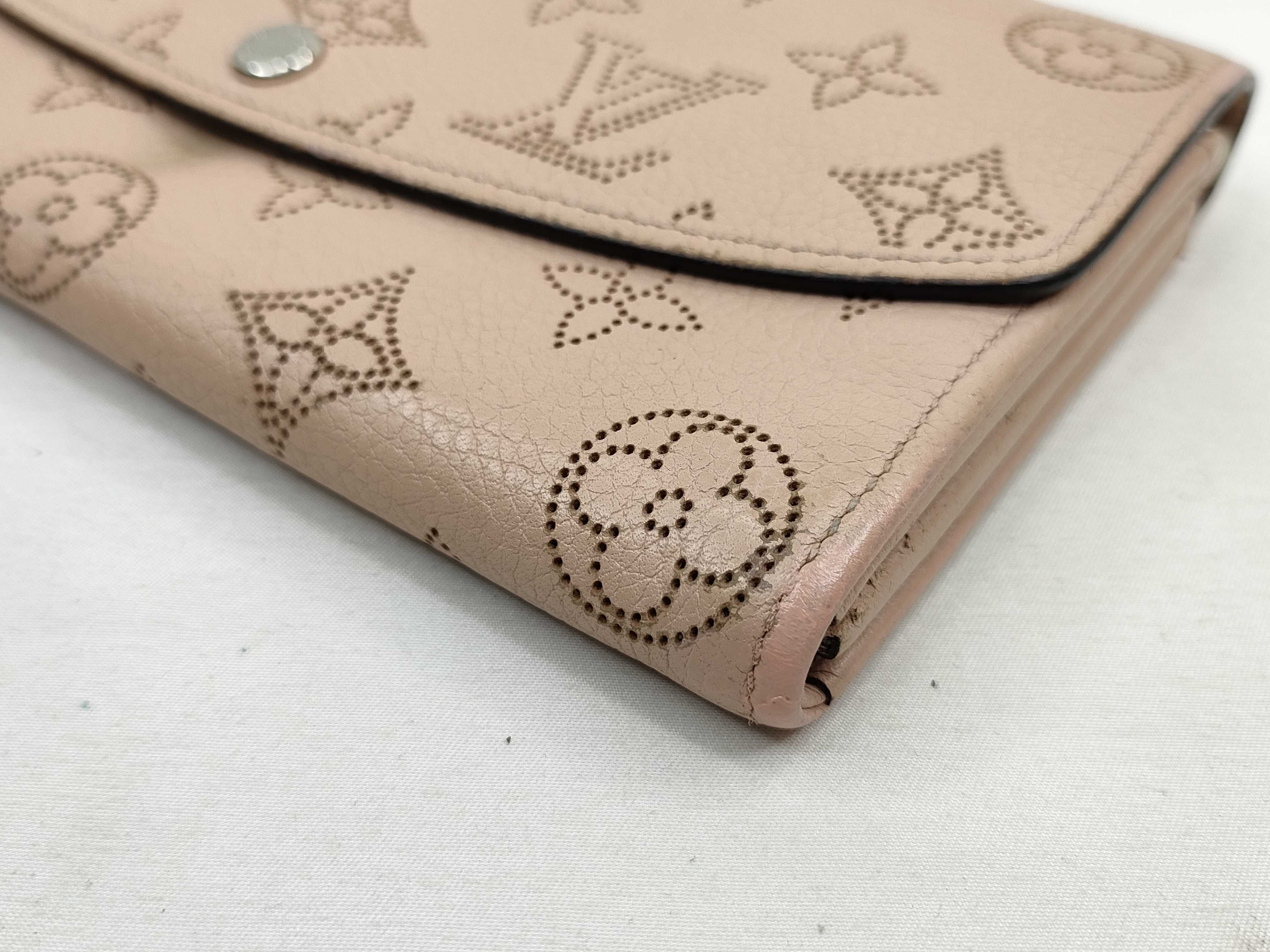 Mahina Louis Vuitton Monogram Mahina Portefeuille Iris Wallet — view 3