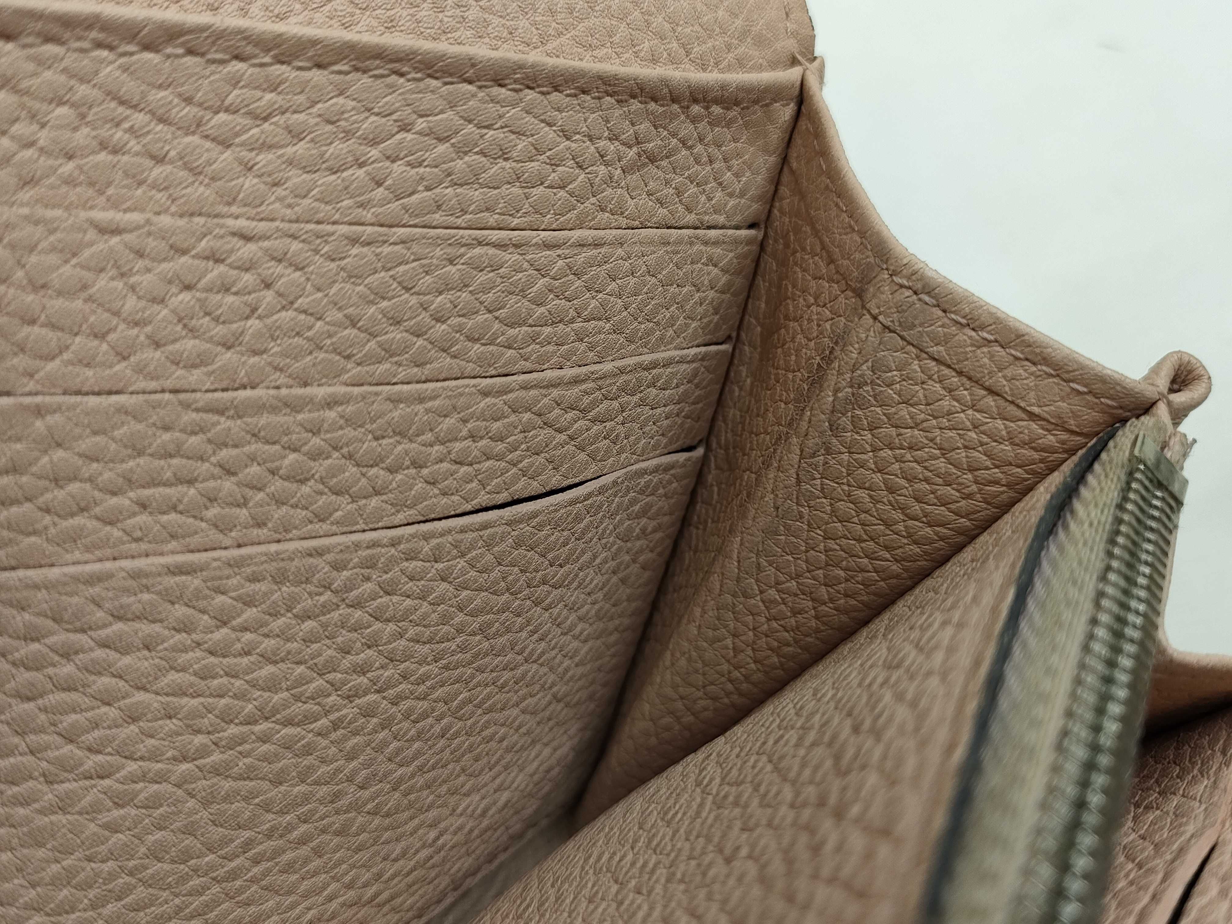 Mahina Louis Vuitton Monogram Mahina Portefeuille Iris Wallet — view 10