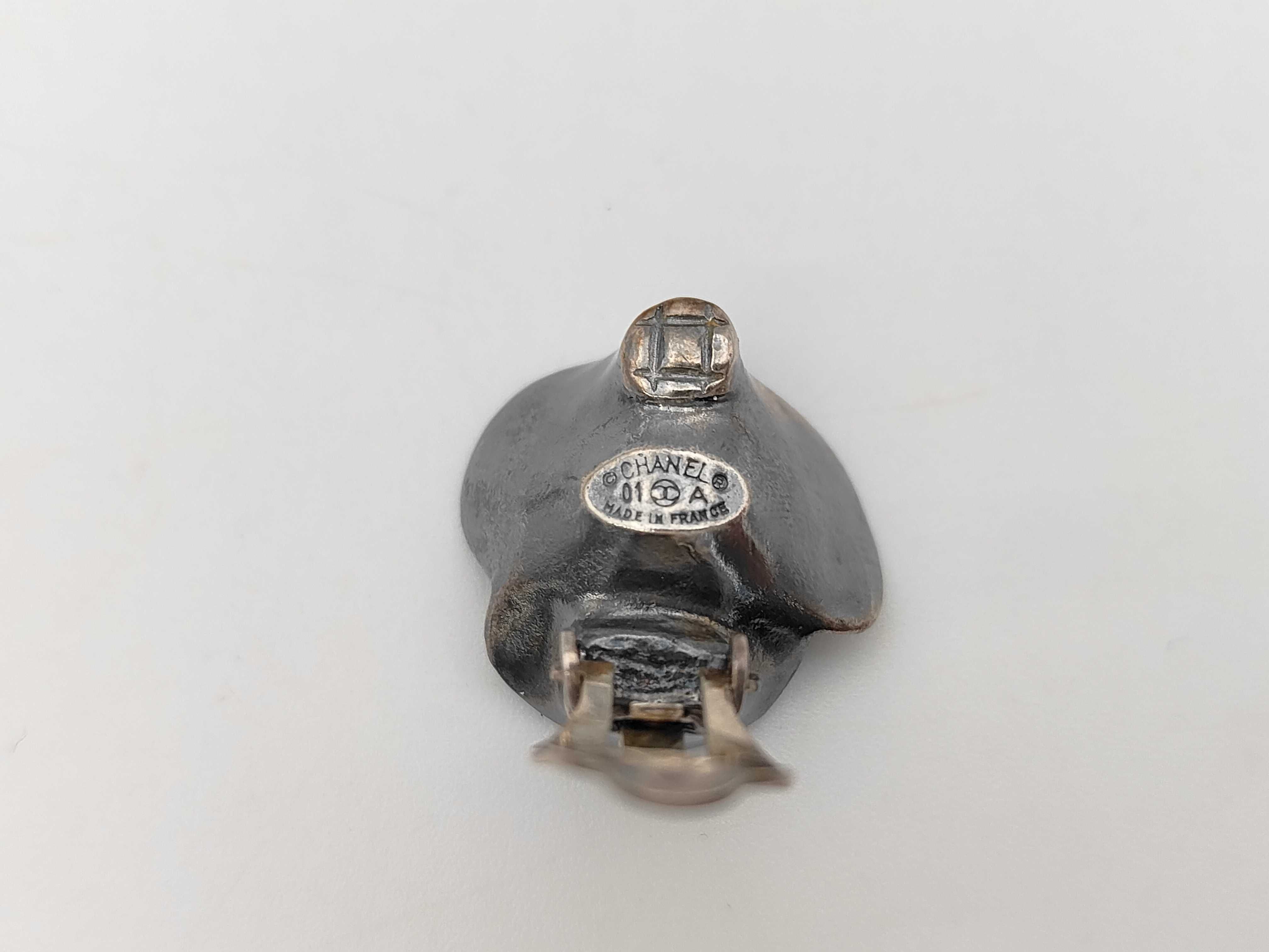 Earrings — view 5