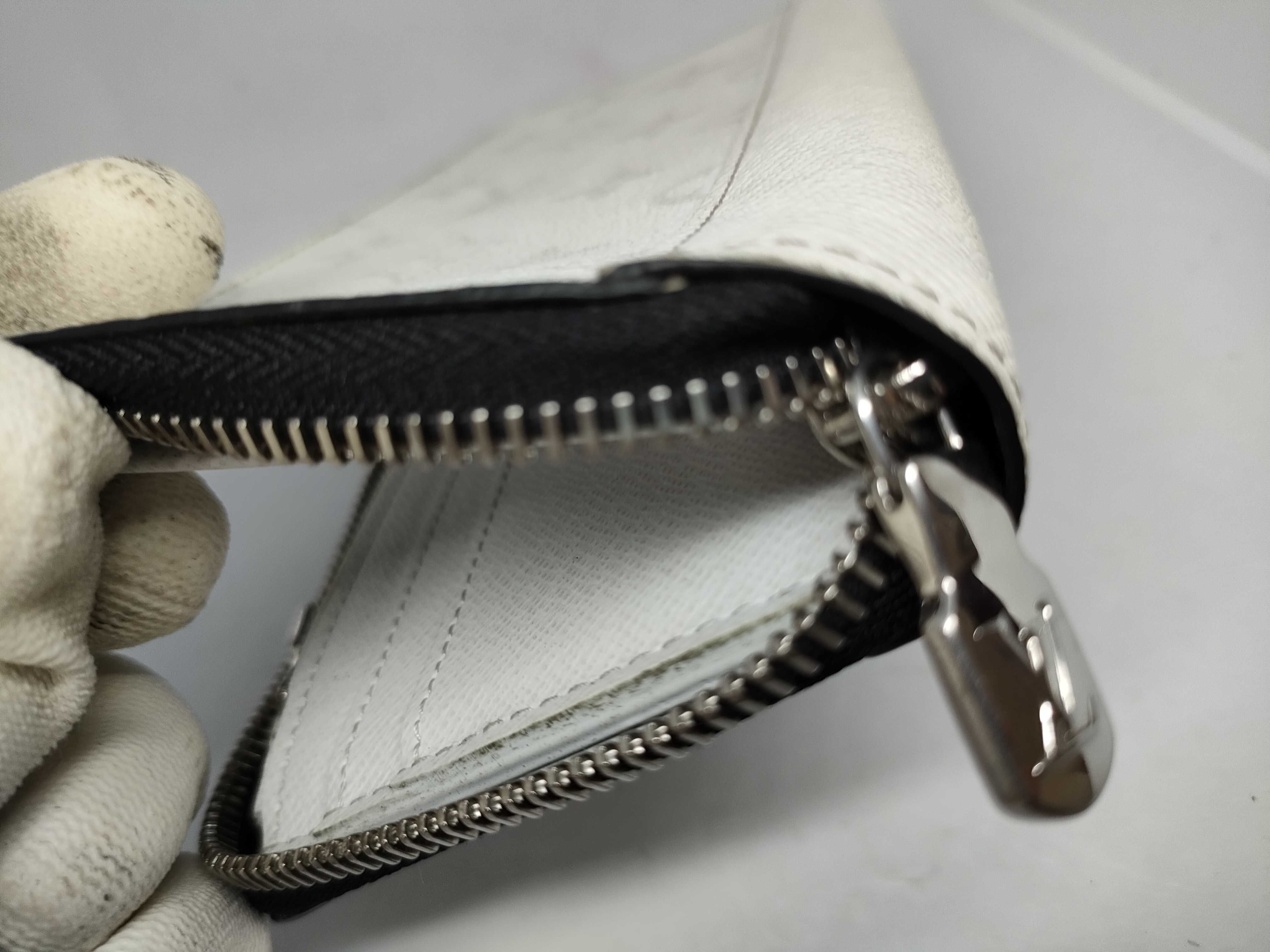 Vernis Taigarama Zippy Wallet Vertical — view 11