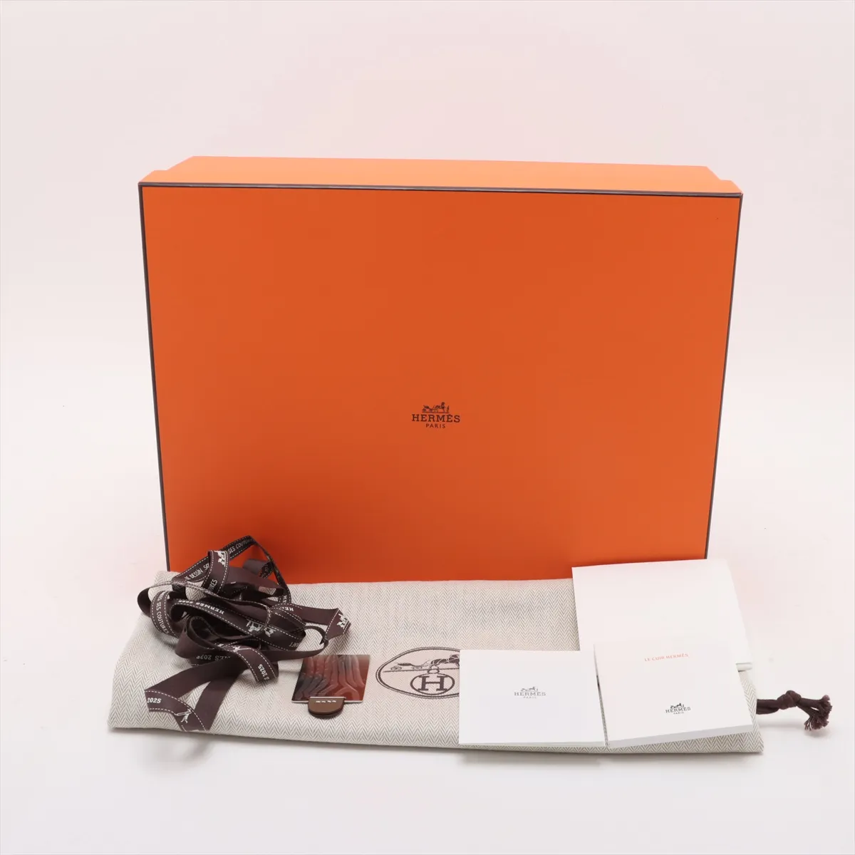 Constance Elan Miroir Vaux Epson Etoupe Rose gold hardware K:2025 With mirror — view 10