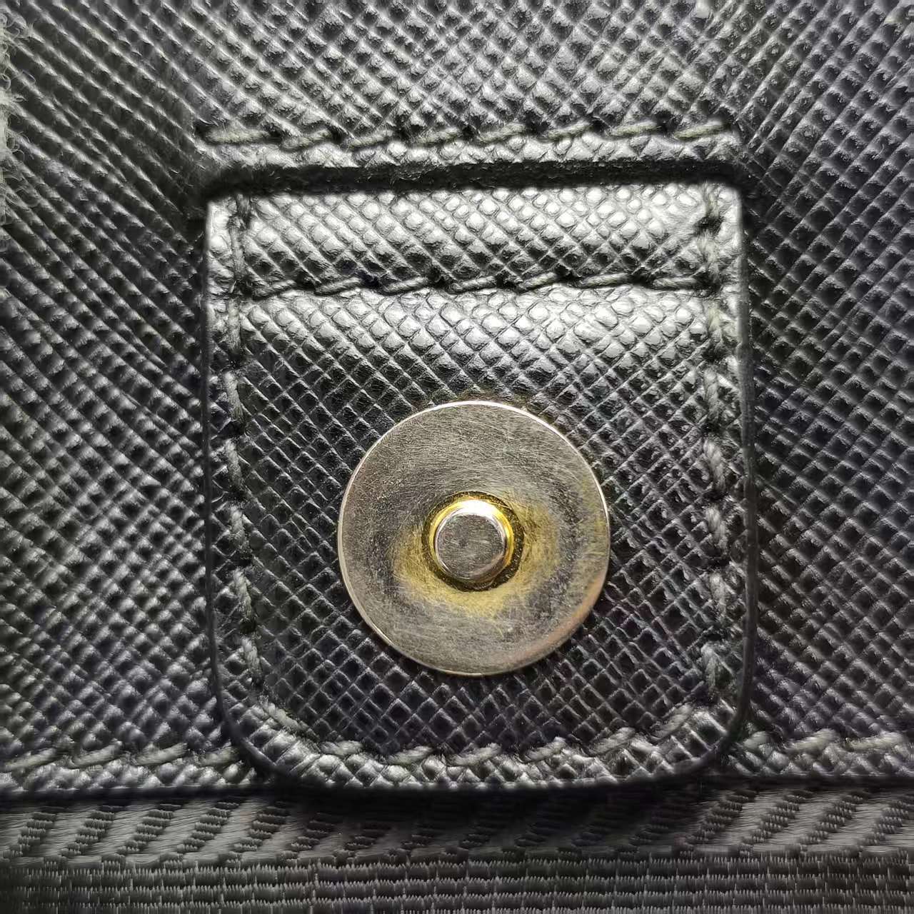 【*Shipped from: China*】PRADA Leather Handbag — view 13