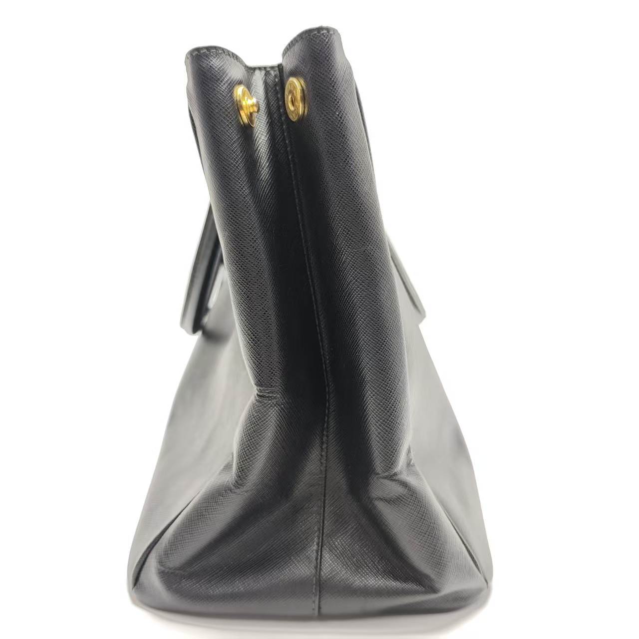 【*Shipped from: China*】PRADA Leather Handbag — view 4