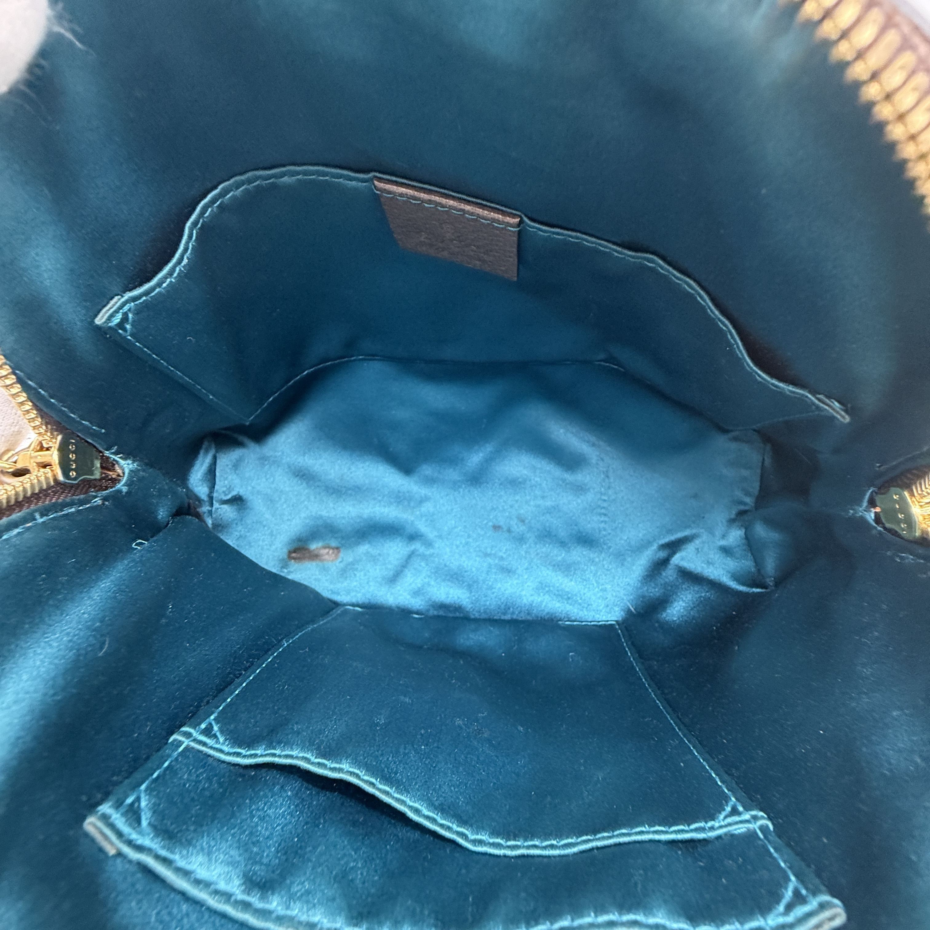 Ophidia GG Supreme Shoulder Bag (Sherry Line) — view 12