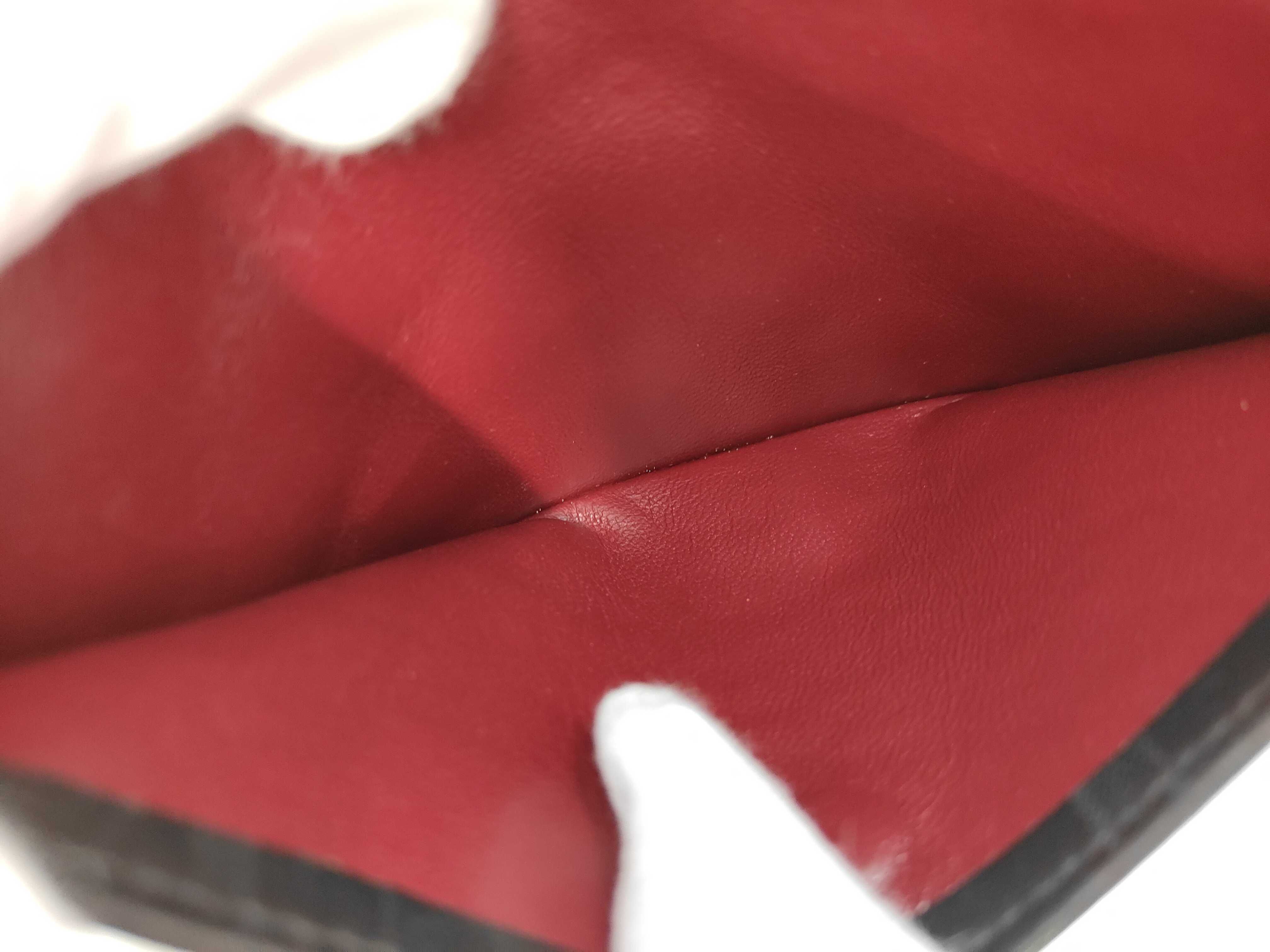 pouch — view 4