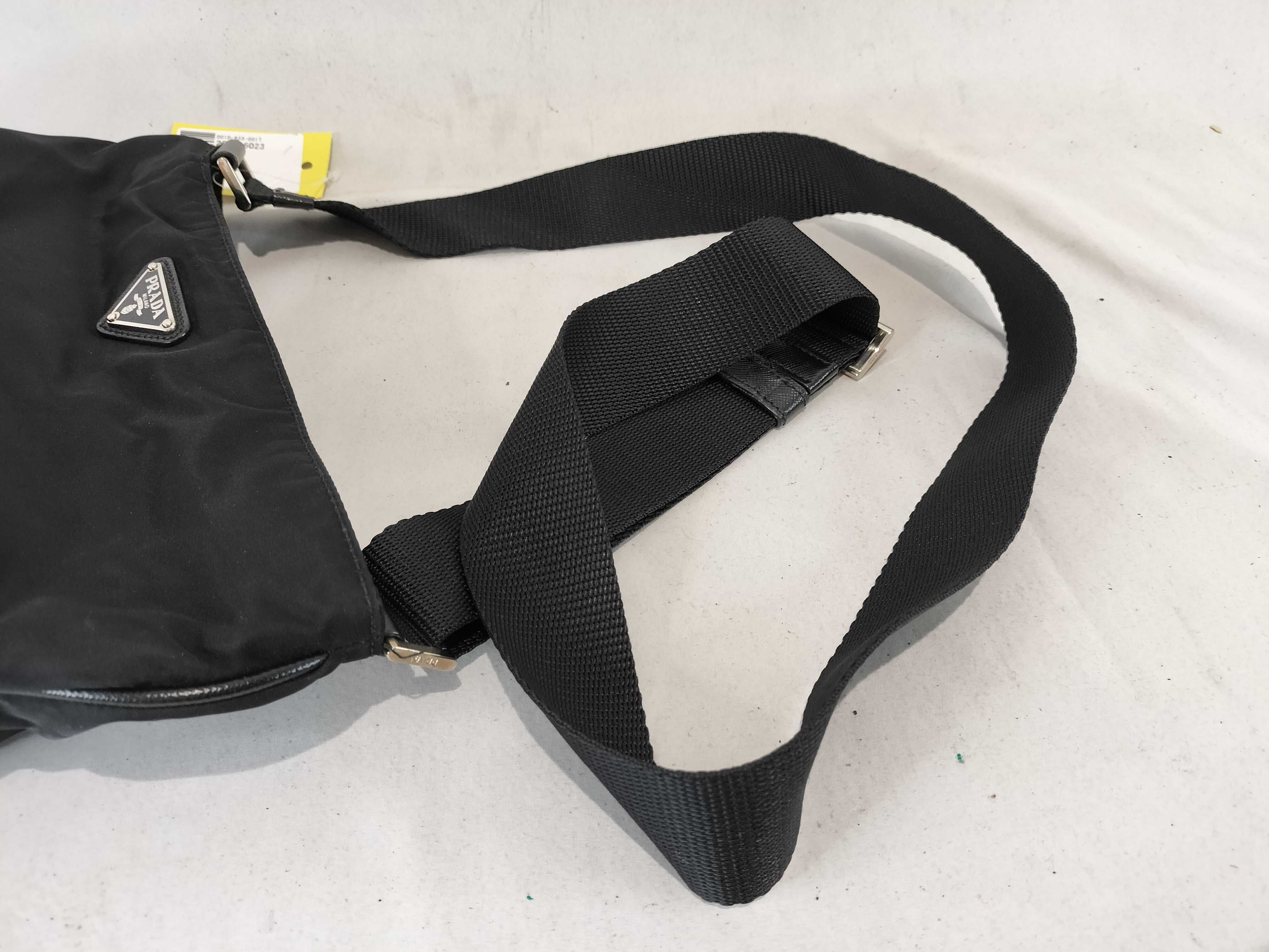 Nylon Shoulder Bag VA0340 — view 4