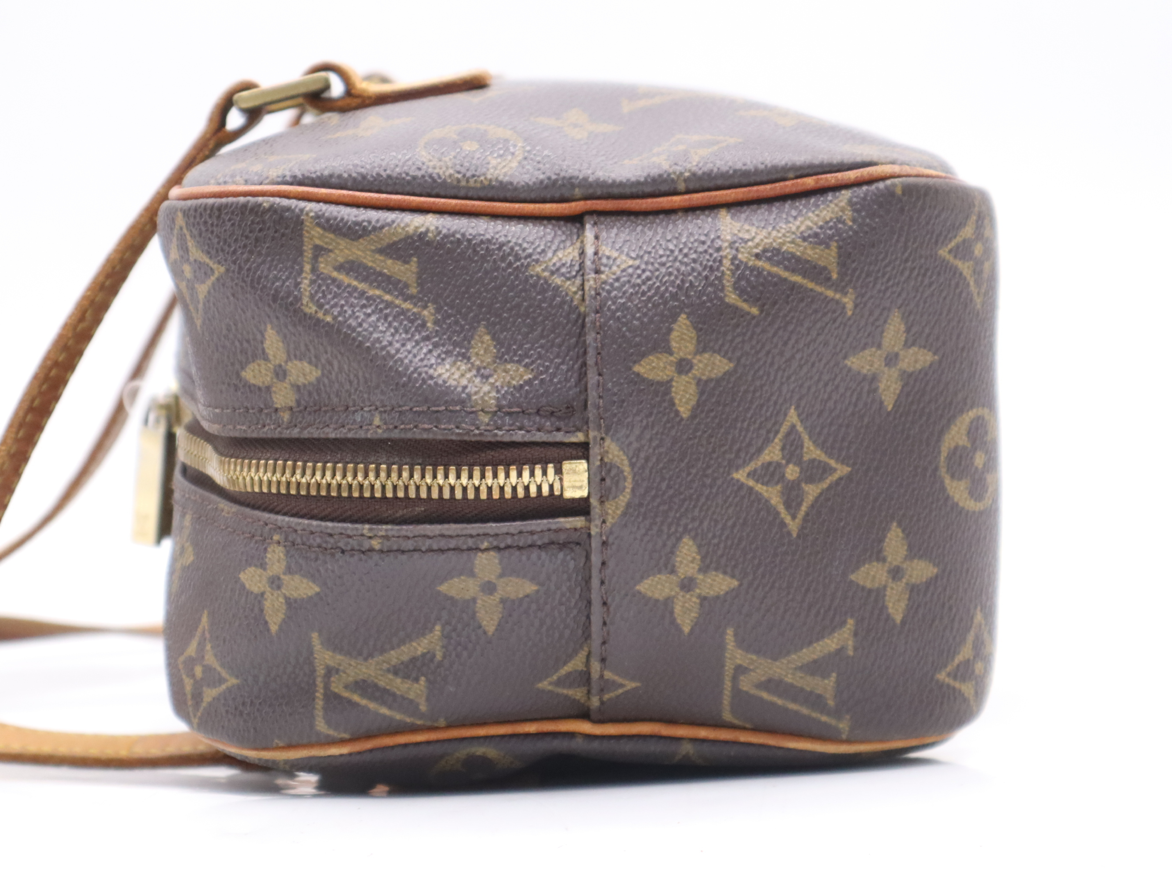 M51182 Monogram Cite MM Shoulder Bag — view 3