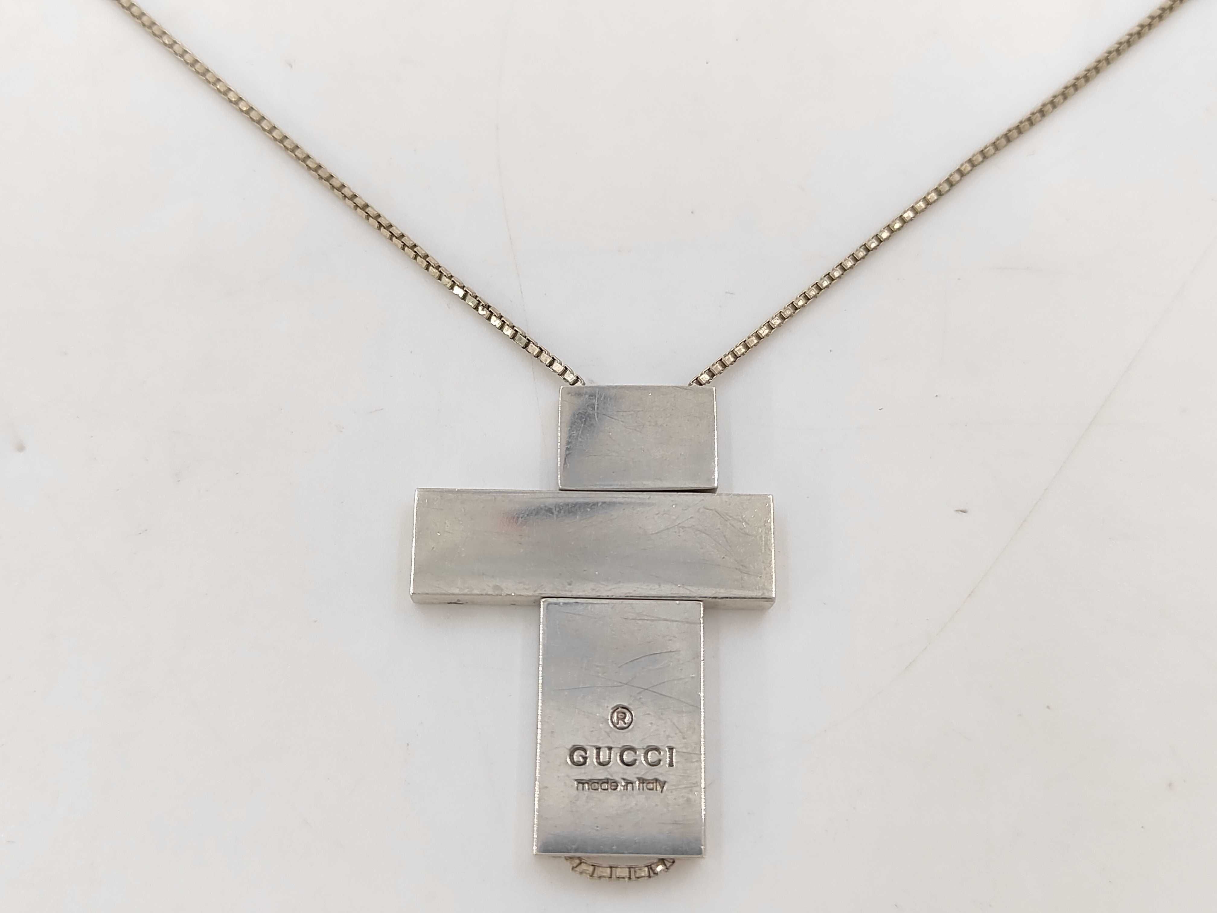 necklace, separate cross design, 925 sterling silver, 19.3g.