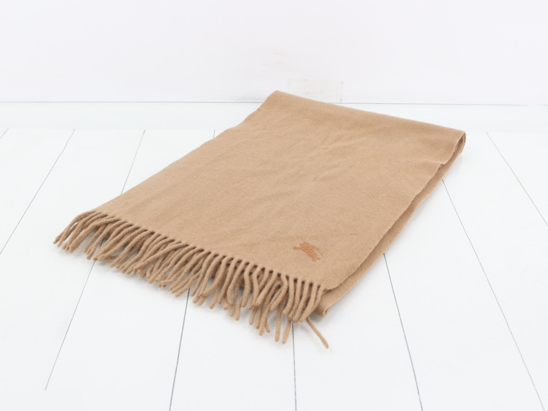 Brown scarf, 100% wool.