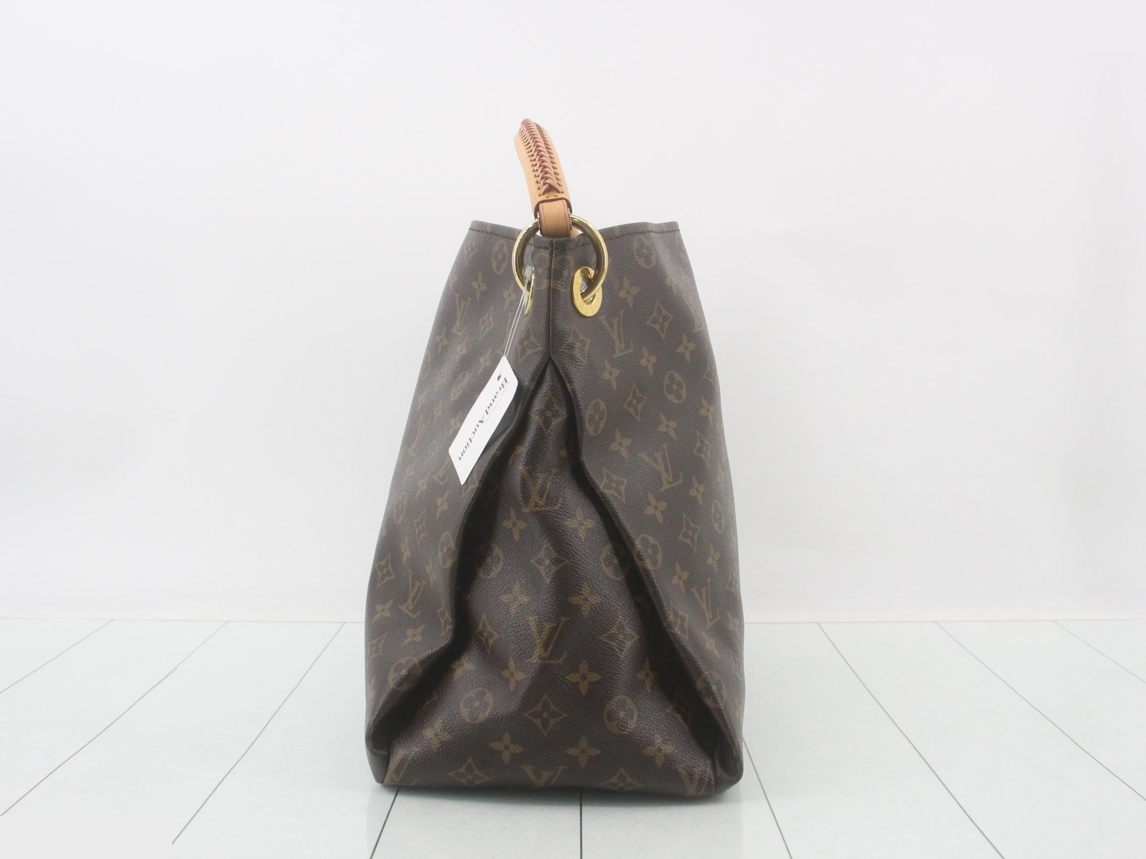 Monogram Artsy MM Shoulder Bag — view 3