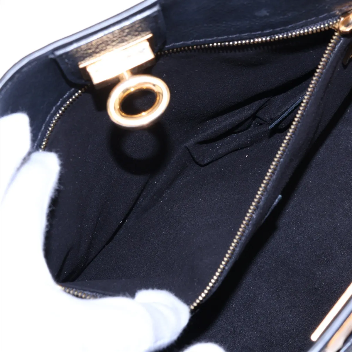 Monogram On My Side PM M57728 Black x Brown — view 9