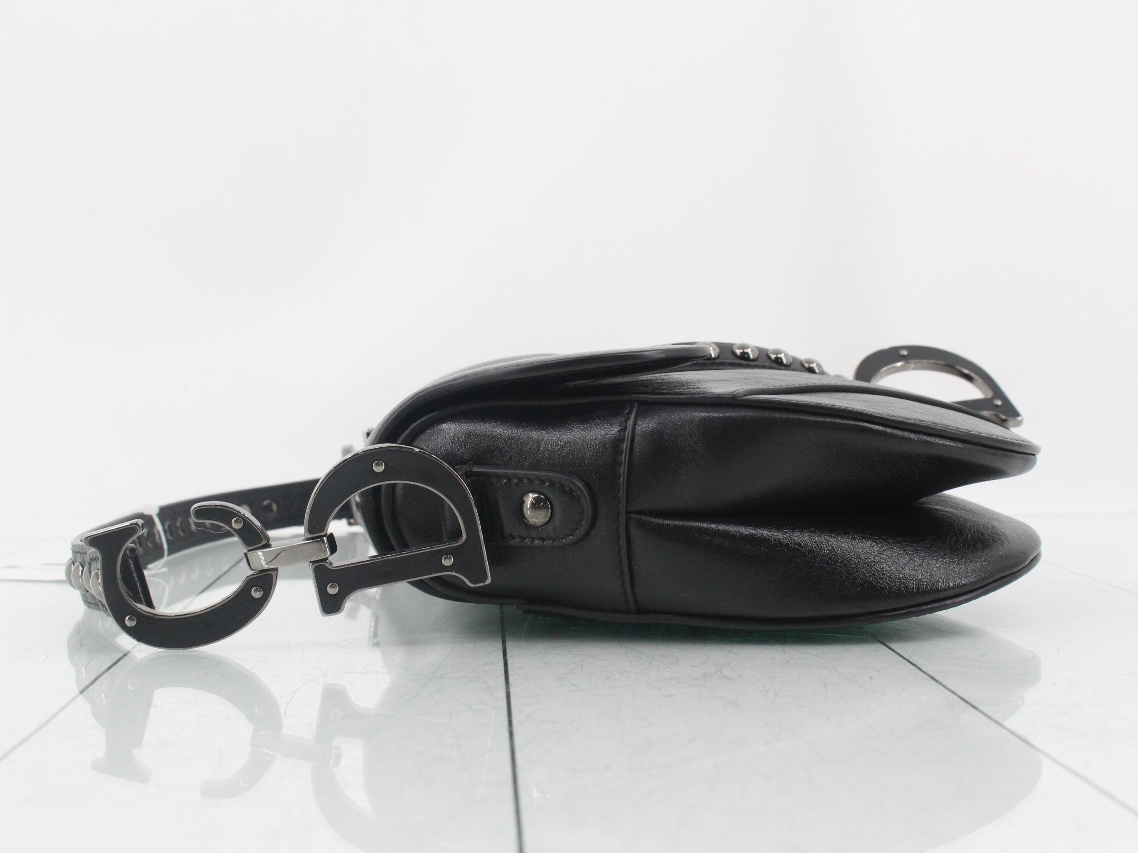 So Black One-Shoulder Saddle Bag — view 4