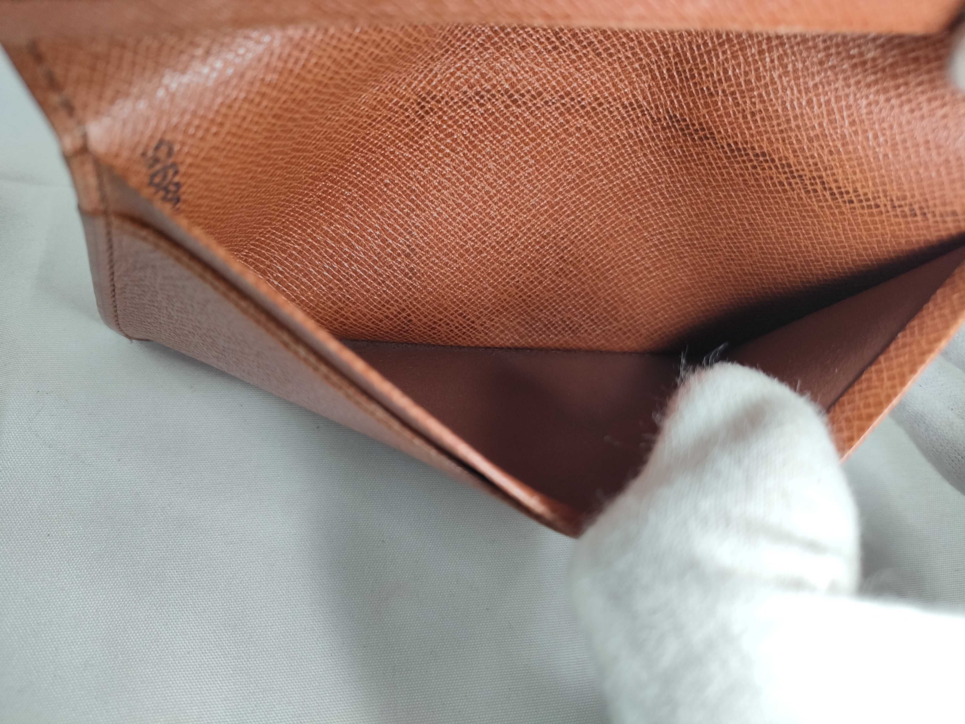 Monogram Louis Vuitton Monogram L-shaped zipper wallet — view 11