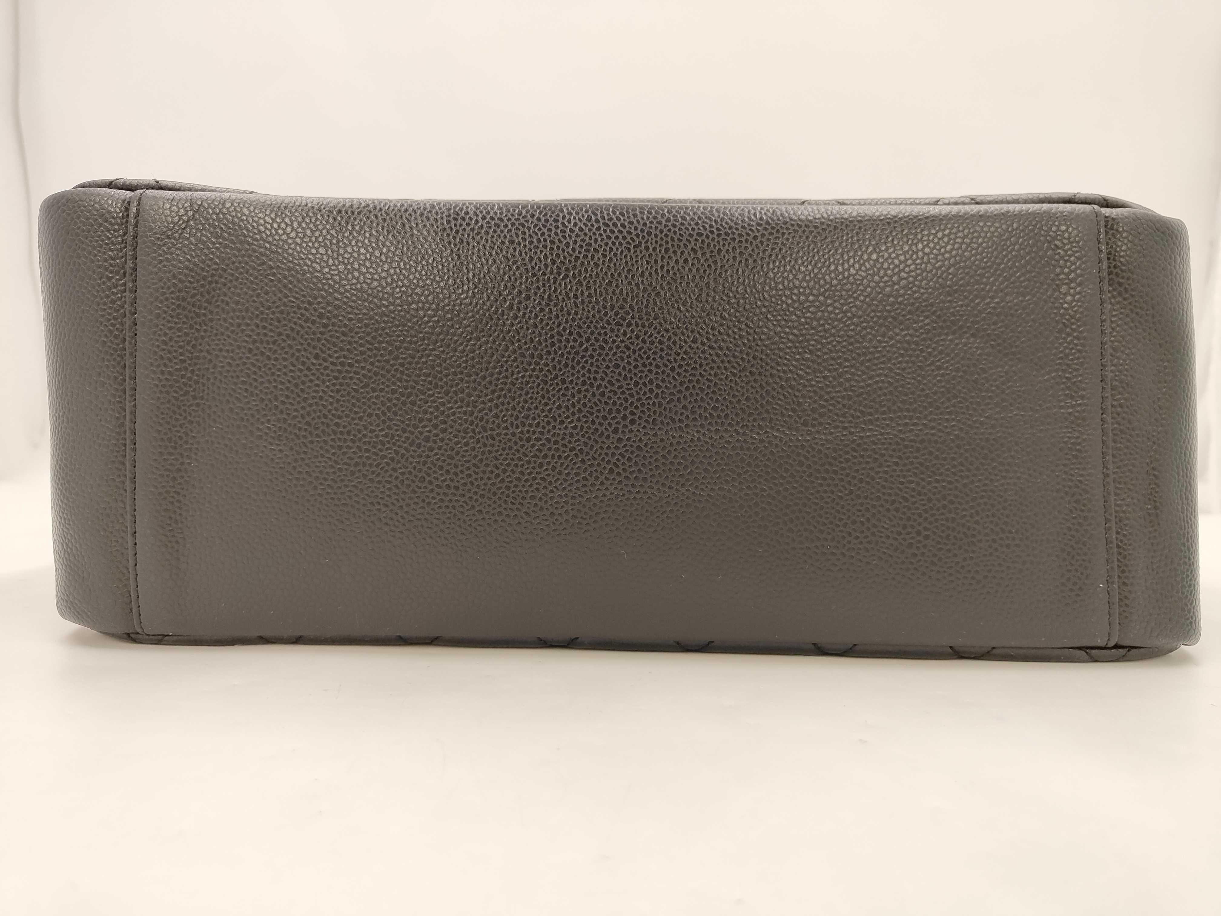GST Chain Tote Bag, Caviar Leather, Serial Number 9, Seal Tote Bag — view 9