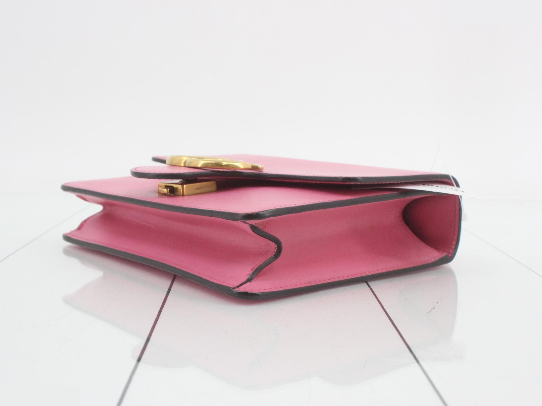 GG Marmont Shoulder Bag — view 6