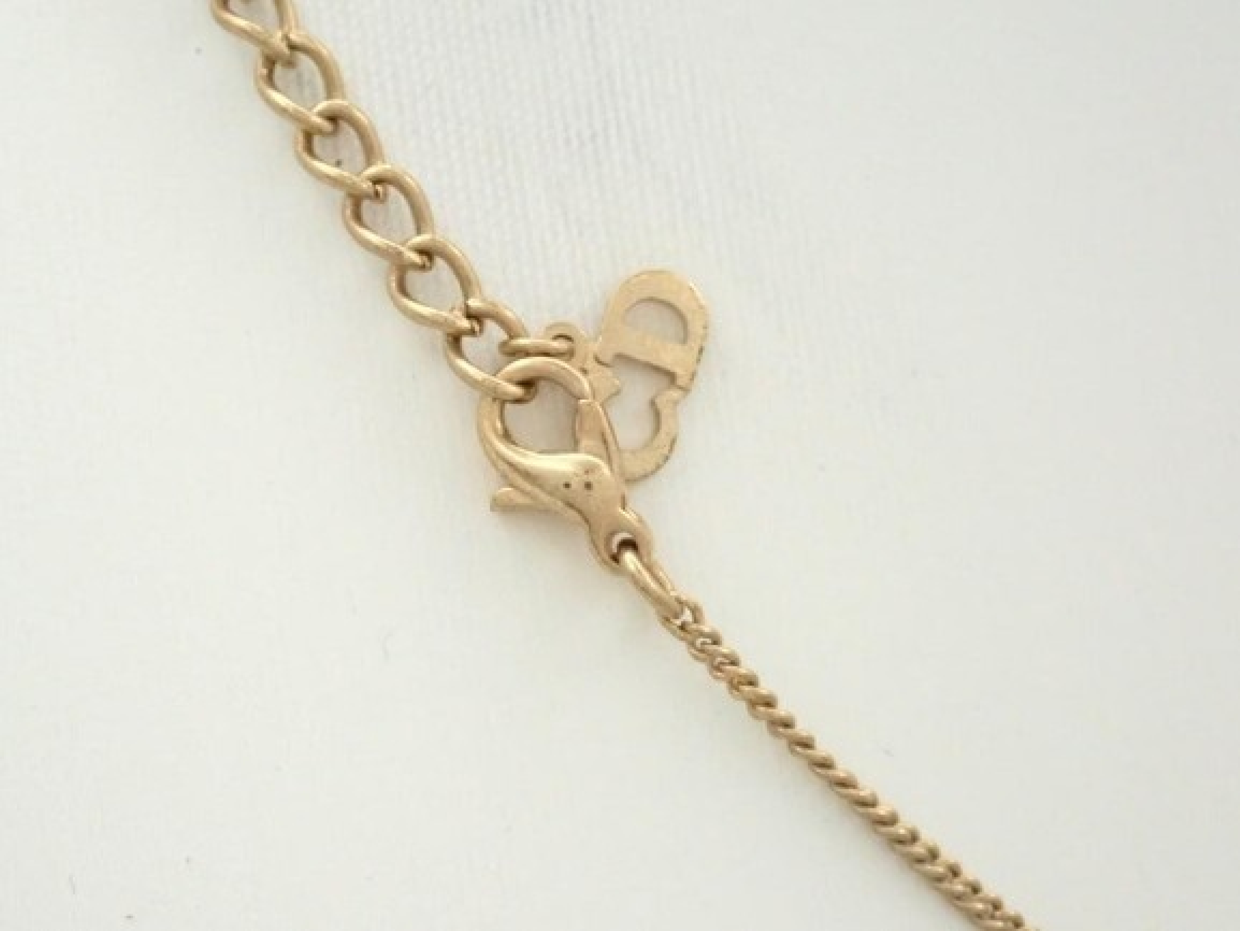 Pearl Rhinestone Necklace, approximately 42cm chain. — view 3