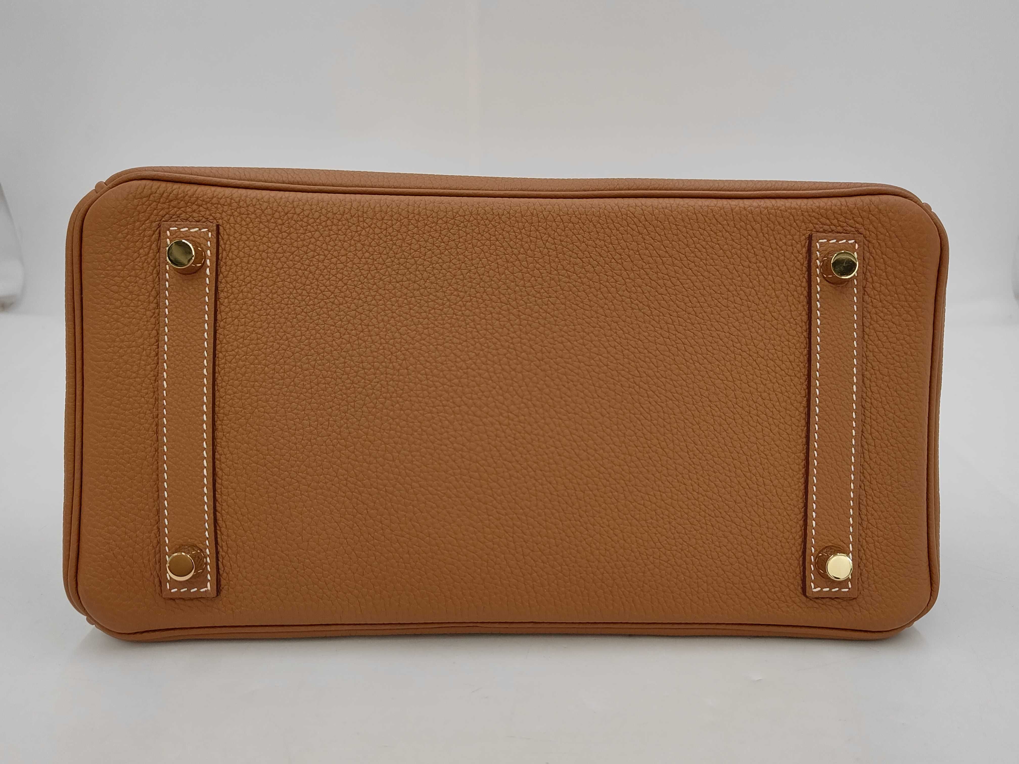 Birkin 30 Gold Togo Leather Handbag with Gold Hardware (U Stamp) — view 3