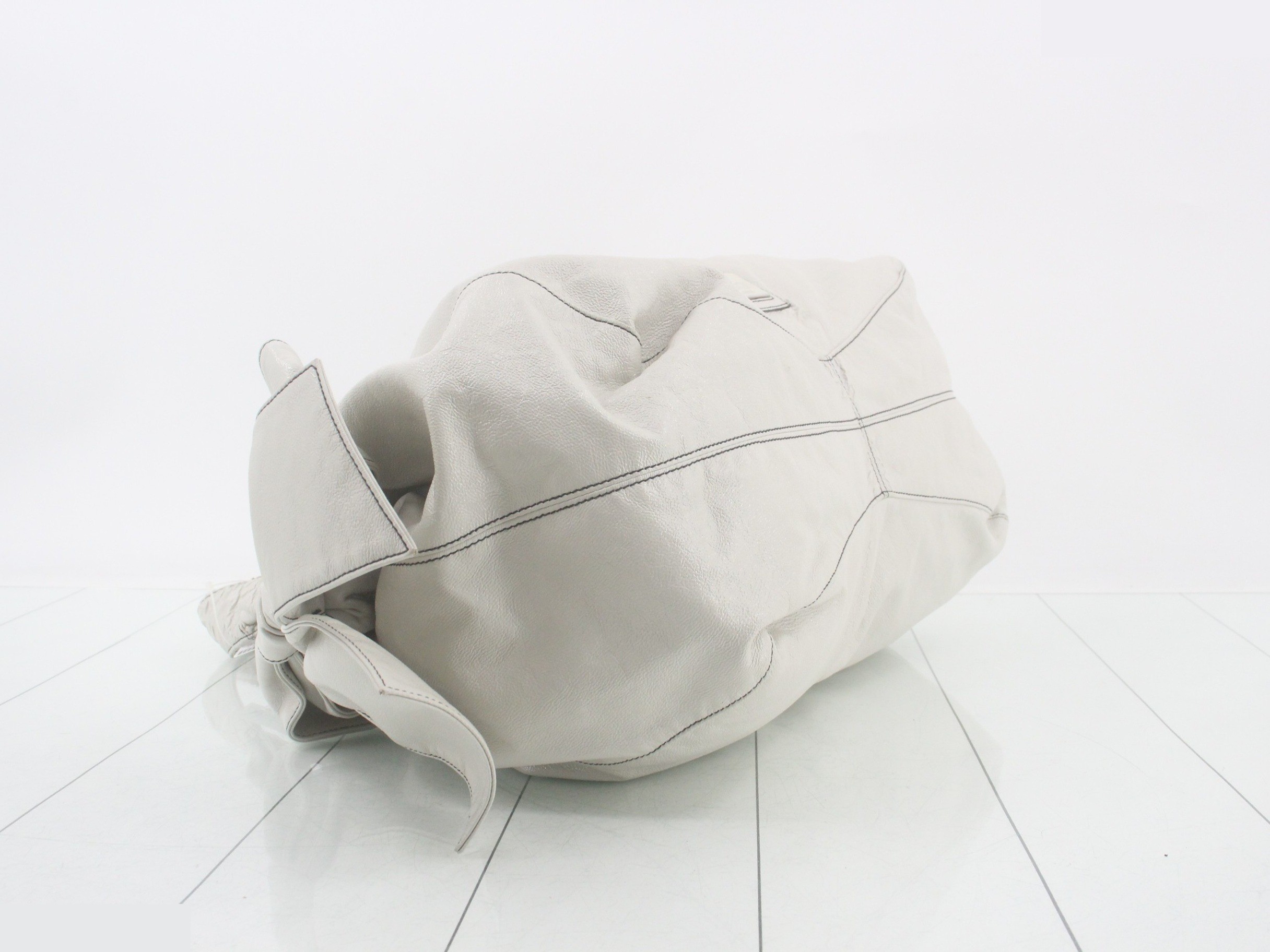 handbag — view 5