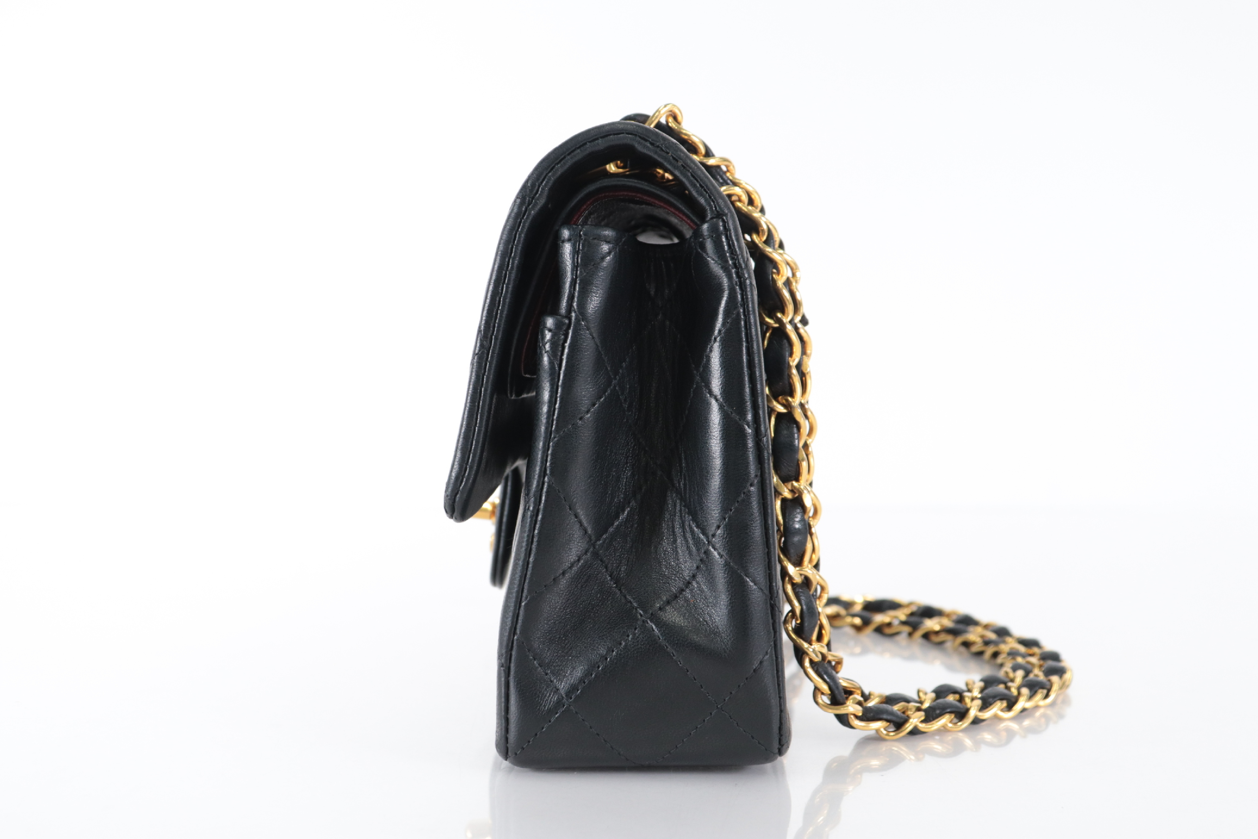 W-Flap 23 Lambskin Chain Shoulder Bag (Serial No. 3) — view 4
