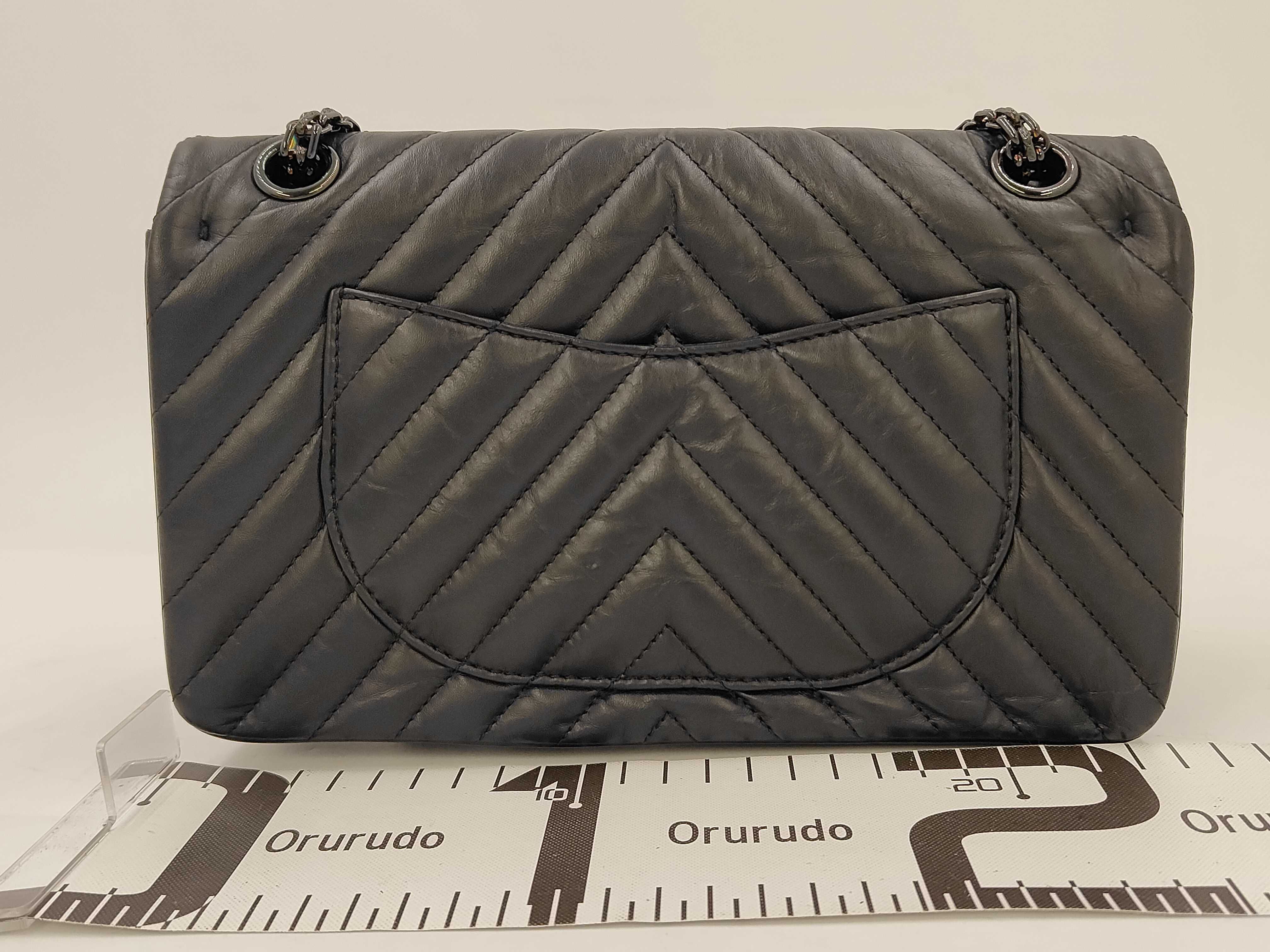 W-Flap 25 Chain Shoulder Bag, V-Stitch, Lambskin, So Black Shoulder Bag — view 2