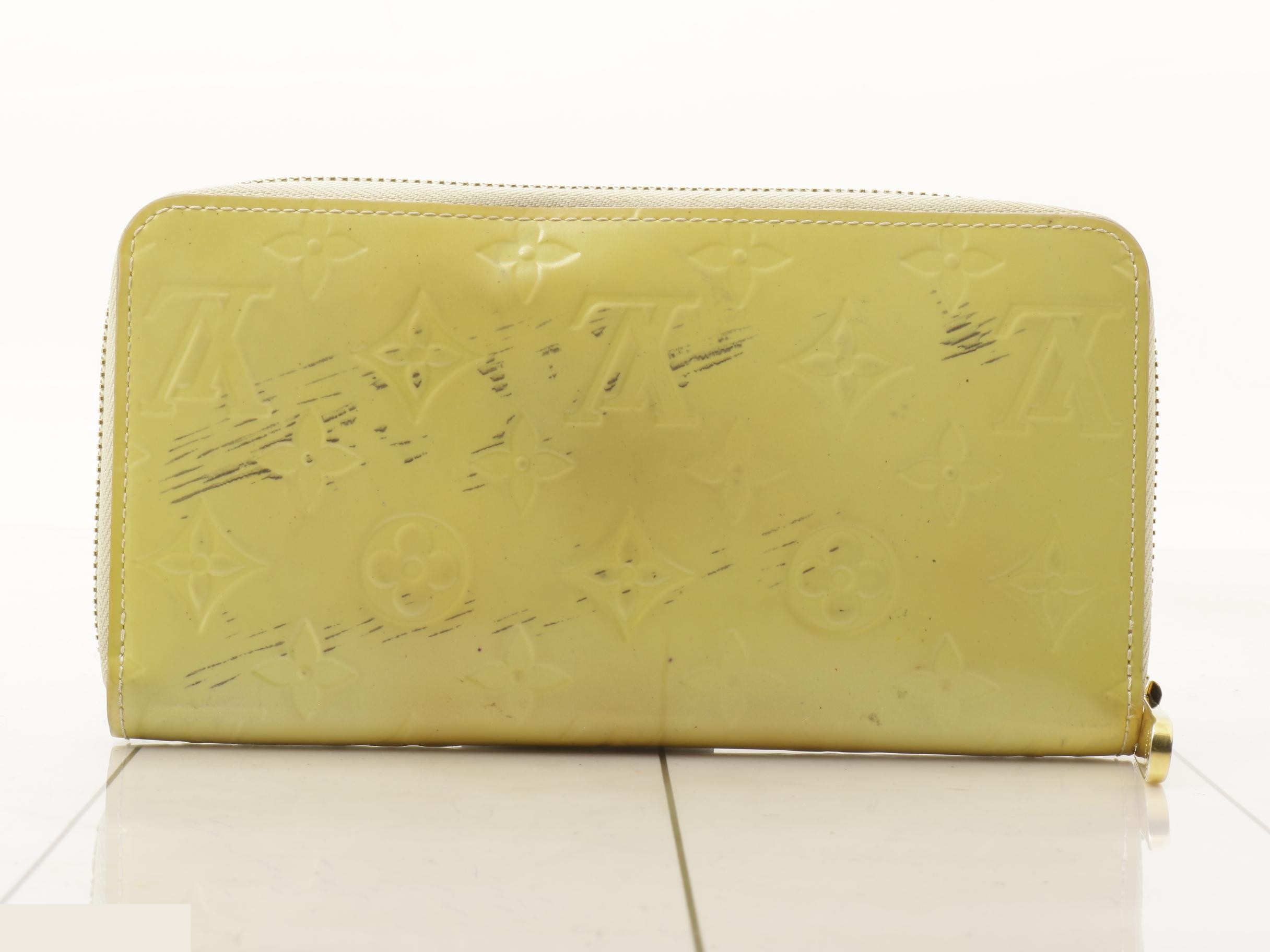 M91459 Zippy Wallet Broncorail — view 2